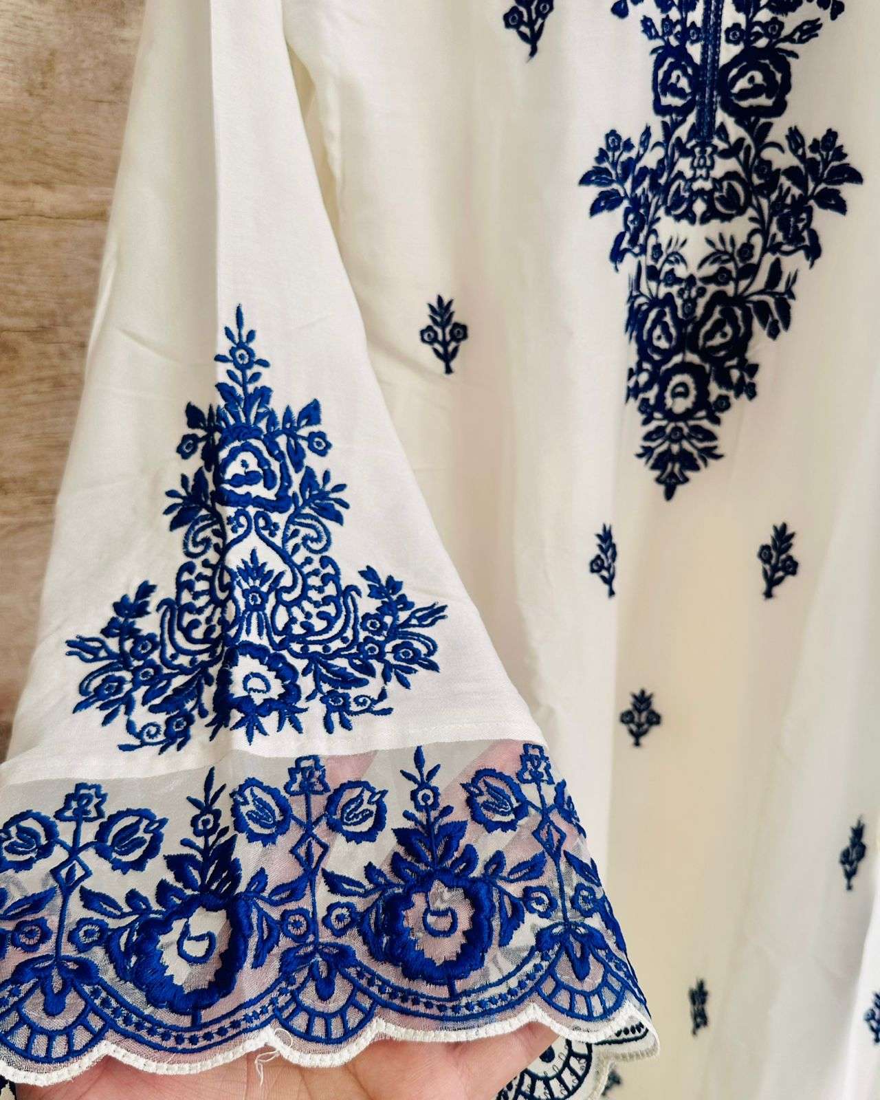 PD 1144 RAYON COTTON FANCY PREETY LOOK DESIGNER LADIES PARTY WEAR LADIES SUIT