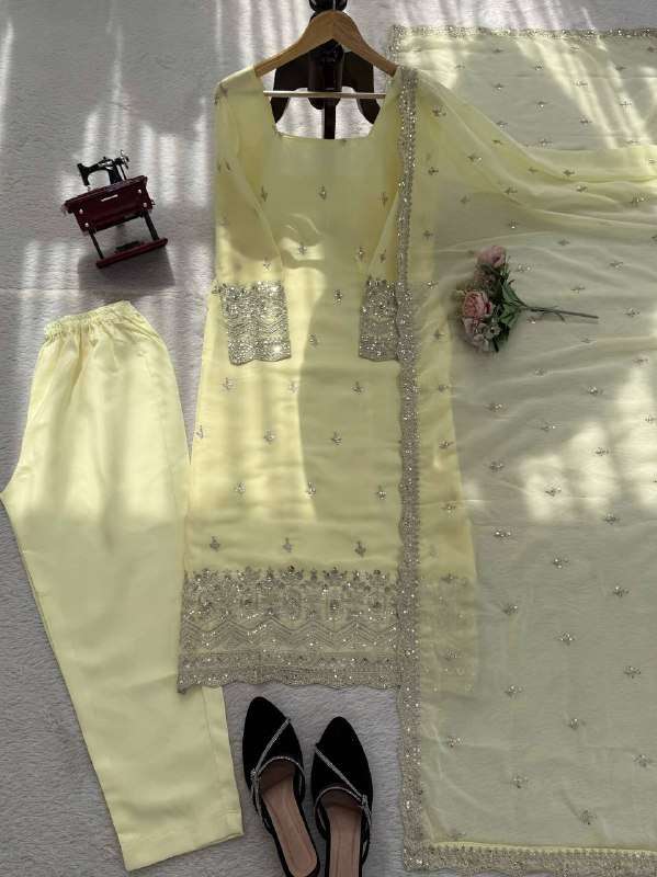 RTC 5947 GEORGETTE PREETY LOOK DESIGNER LADIES FESTIVE WEAR SUIT