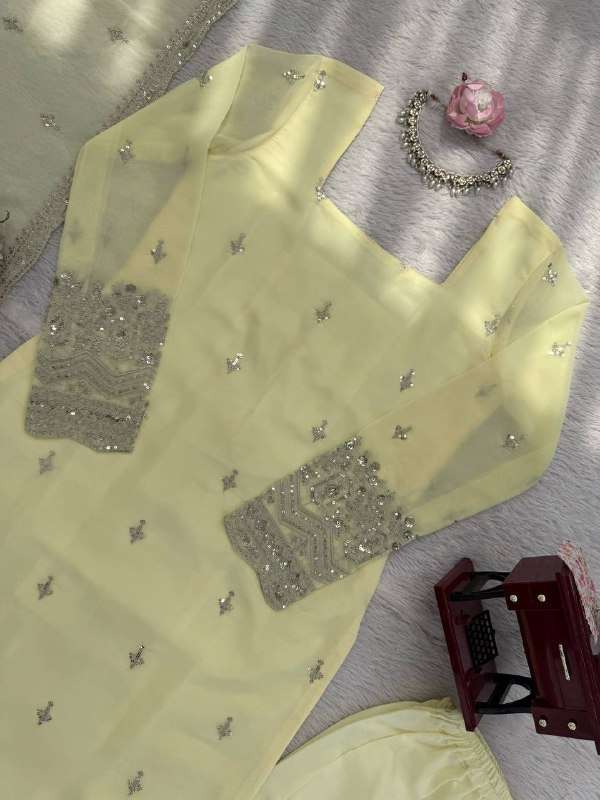 RTC 5947 GEORGETTE PREETY LOOK DESIGNER LADIES FESTIVE WEAR SUIT