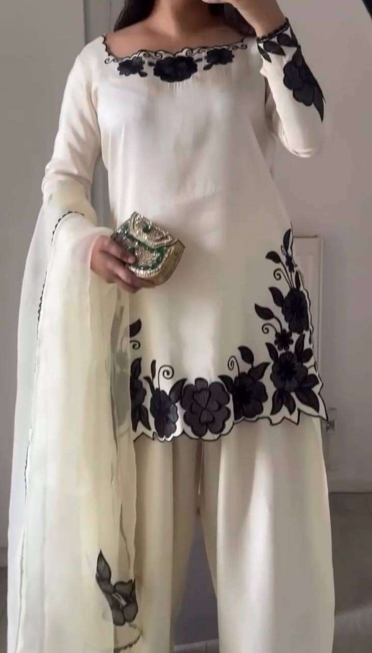SRK 5337 SILK FANCY LOOKS DESIGNER TOP WITH FARSHI PENT WITH DUPATTA SET 