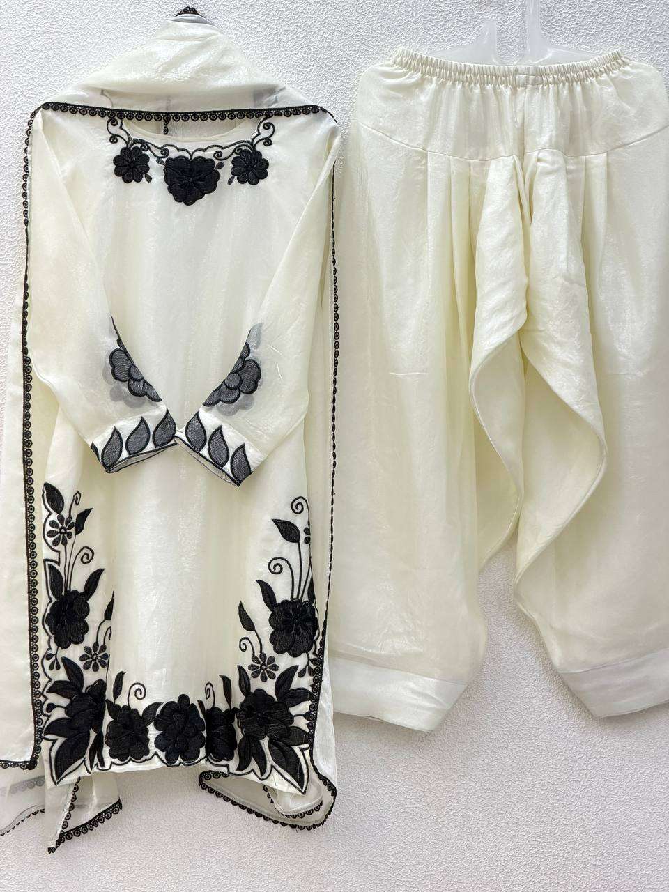 SRK 5337 SILK FANCY LOOKS DESIGNER TOP WITH FARSHI PENT WITH DUPATTA SET 