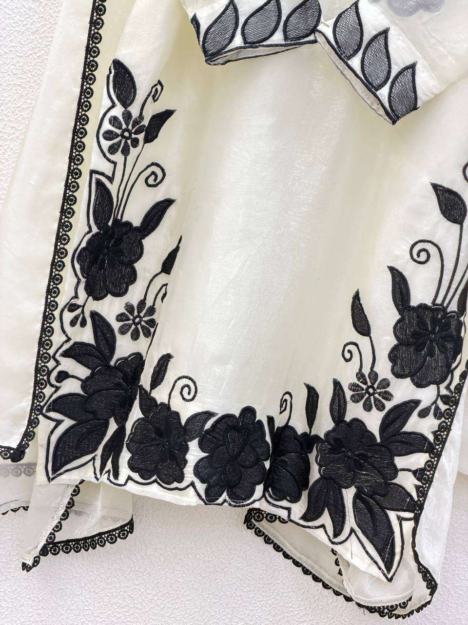 SRK 5337 SILK FANCY LOOKS DESIGNER TOP WITH FARSHI PENT WITH DUPATTA SET 