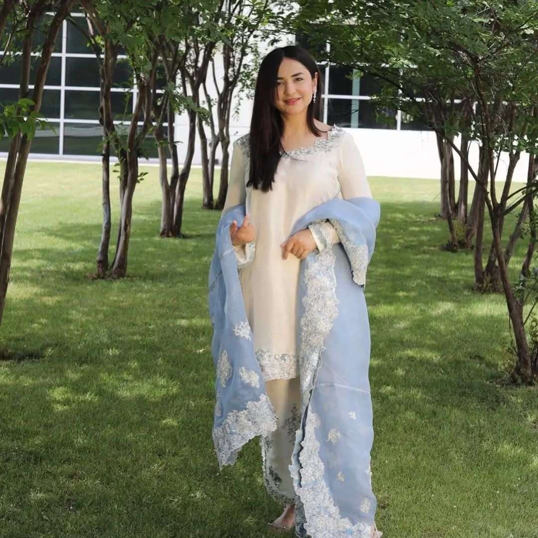 AD 229 SILK HEAVY BEAUTIFUL DESIGNER PARTY WEAR LADIES SUIT