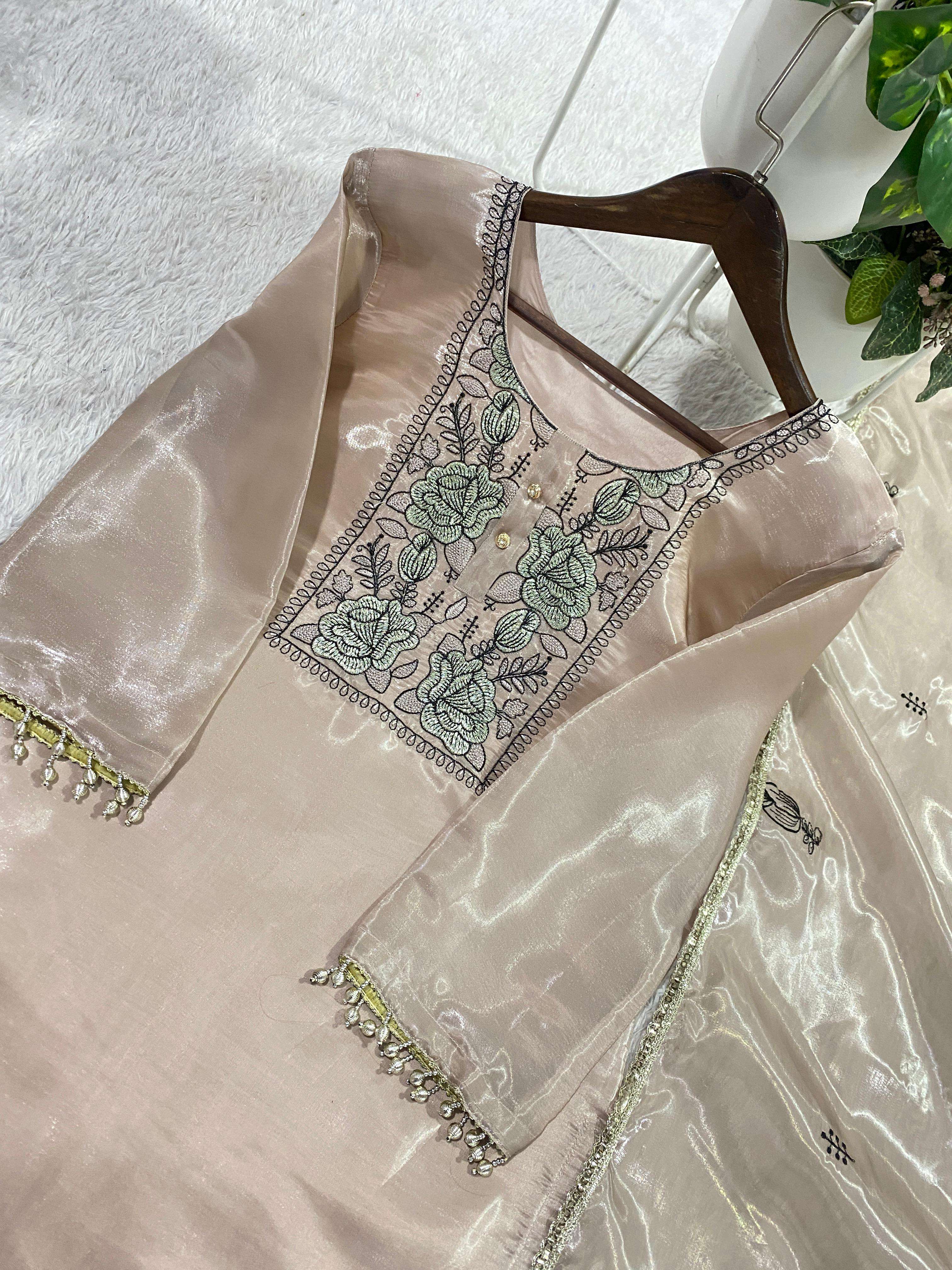 BE 464 JIMMY CHOO SILK FABRIC PREETY LOOK DESIGNER WORK LADIES SUIT