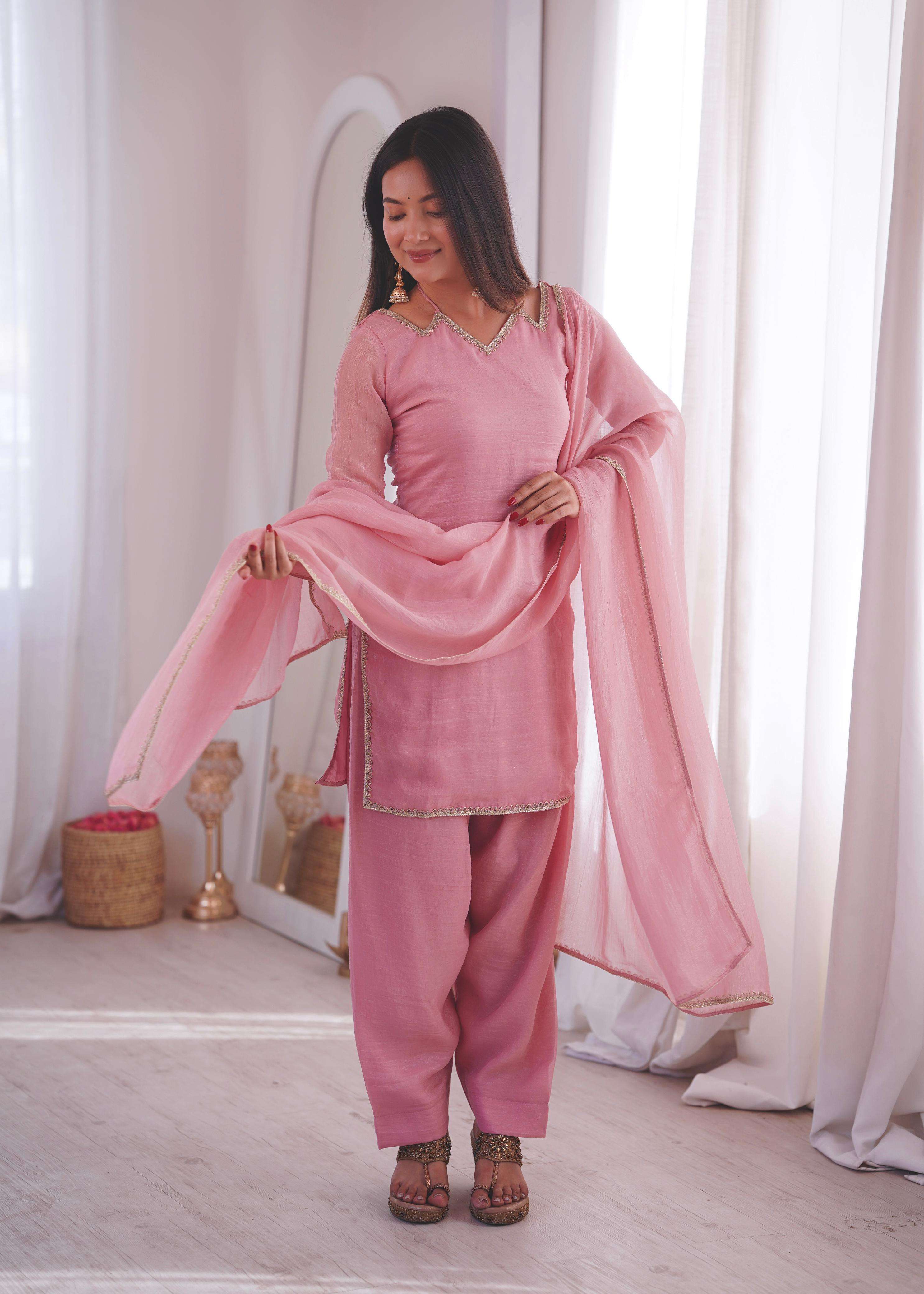 JF 045 SILK PREETY LOOK DESIGNER LADIES PARTY WEAR LADIES SUIT