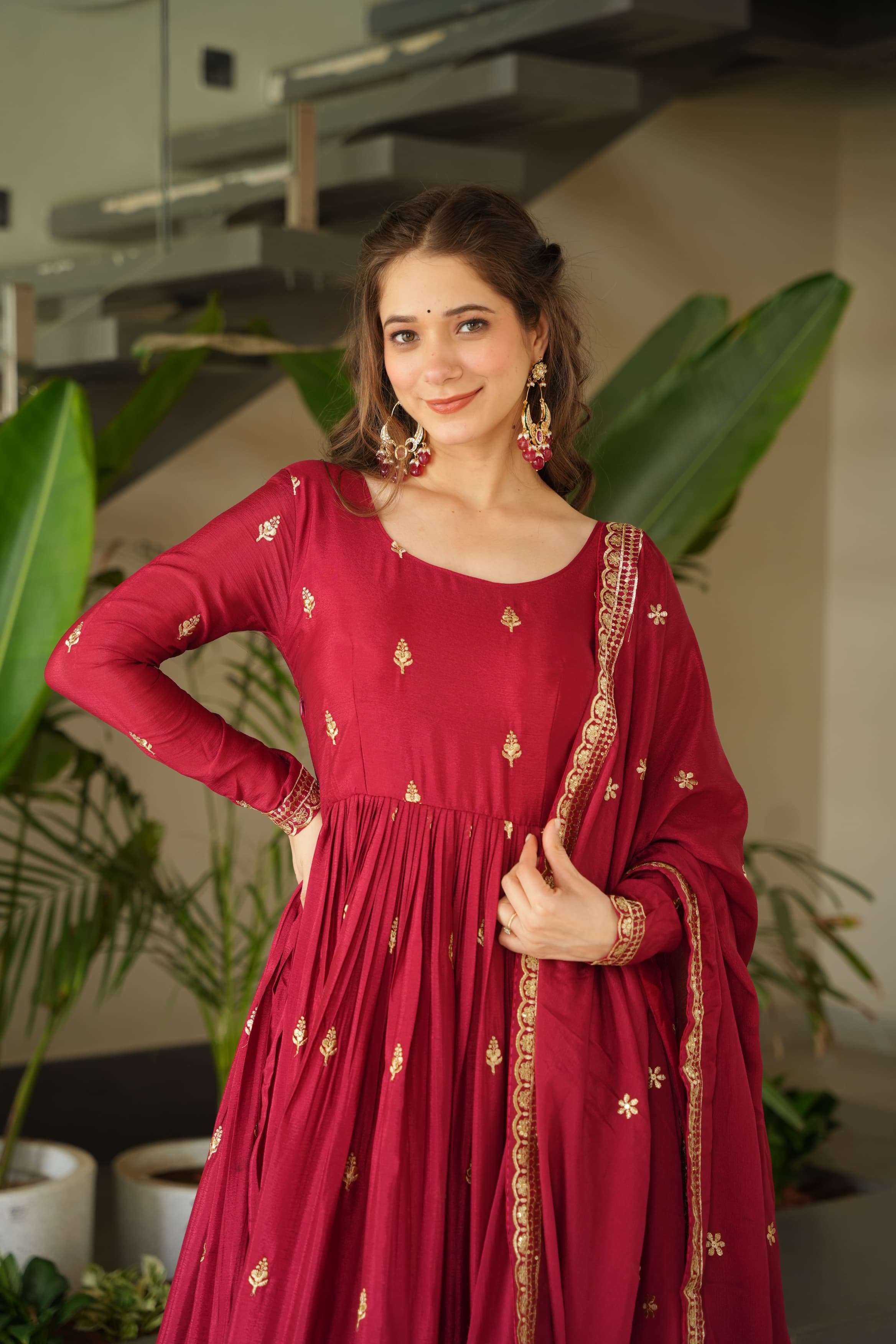 KA 1166 DESIGNER READY MADE GOWN COLLECTION