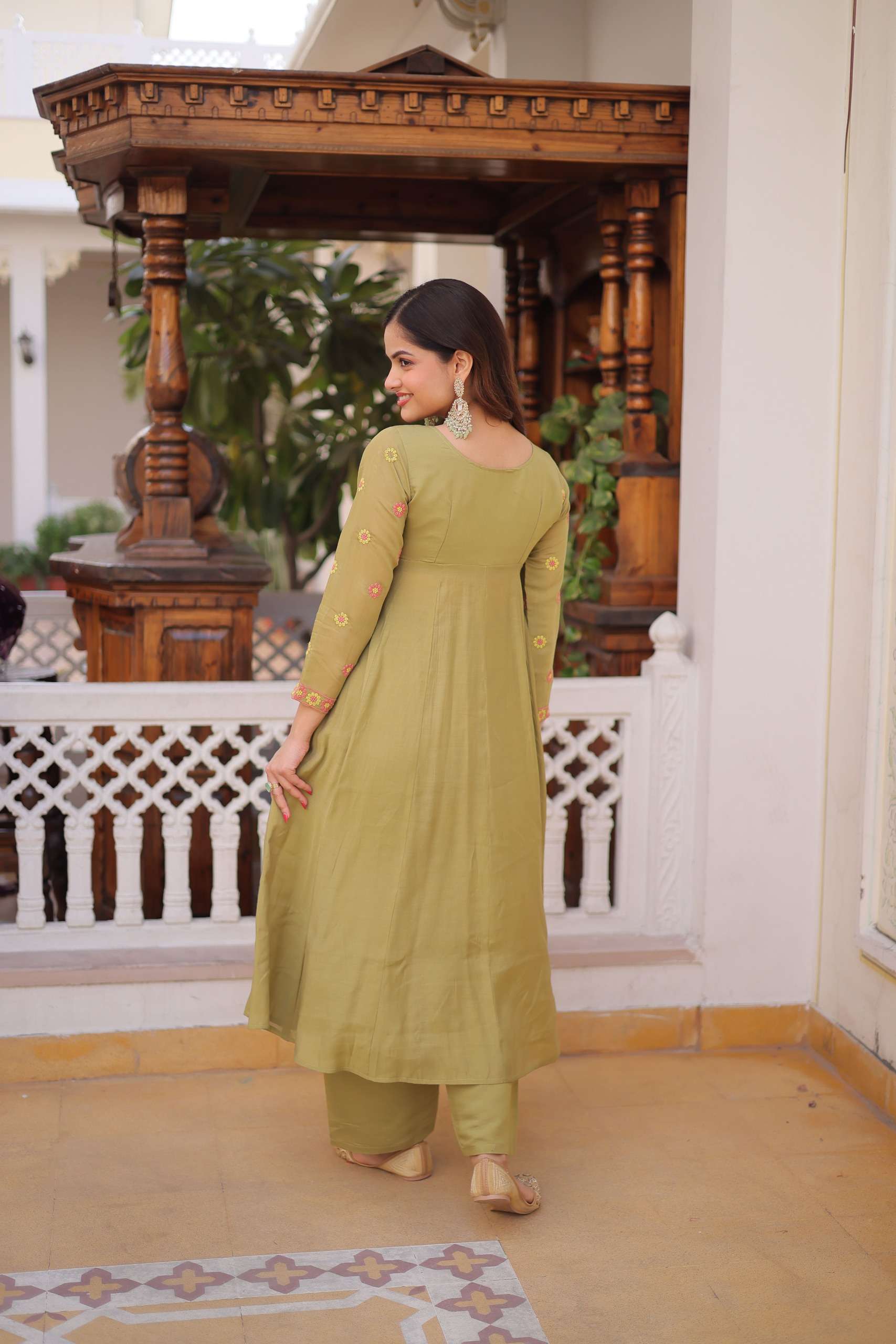 KA 1238 CHANDERI SILK FANCY PREETY LOOKS LADIES  KURTI WITH PANT PAIR 