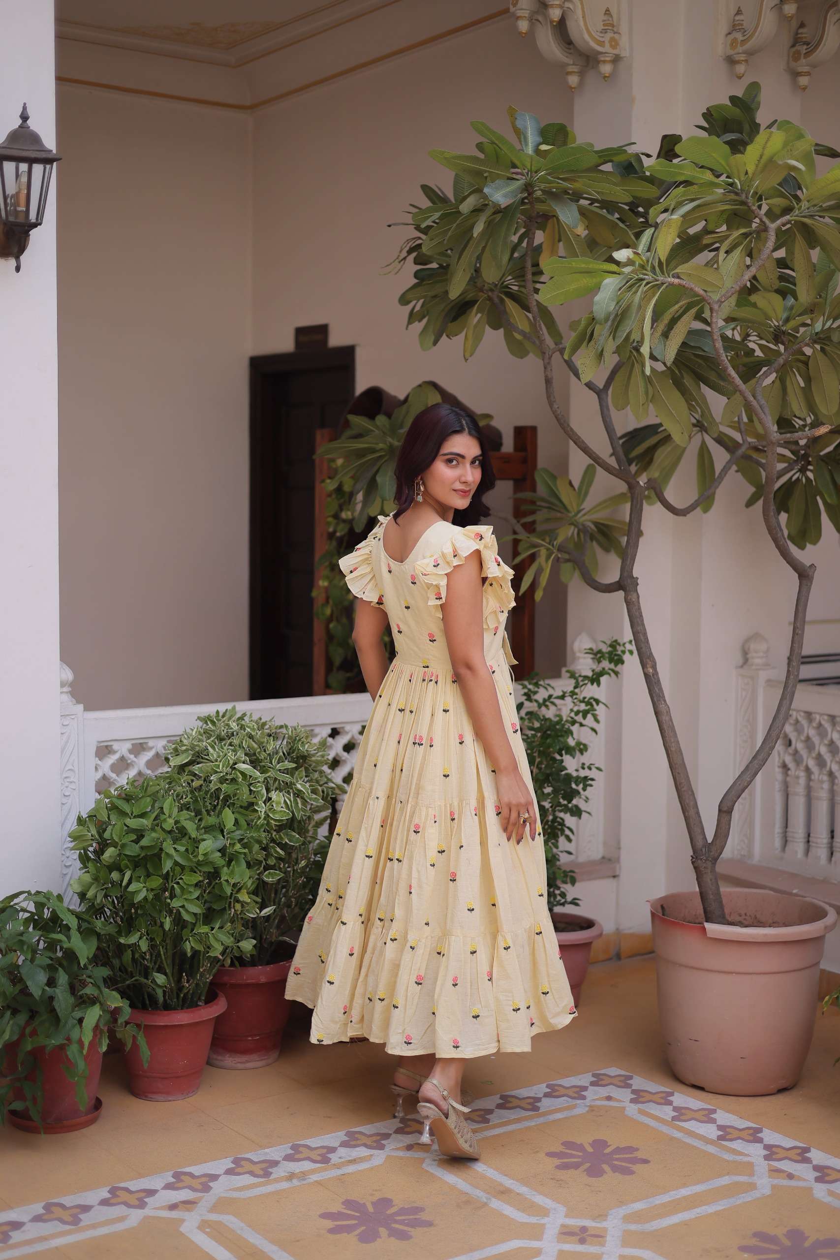 KA 1247 COTTON FANCY PREETY LOOKS SUMMER WEAR LADIES GOWN