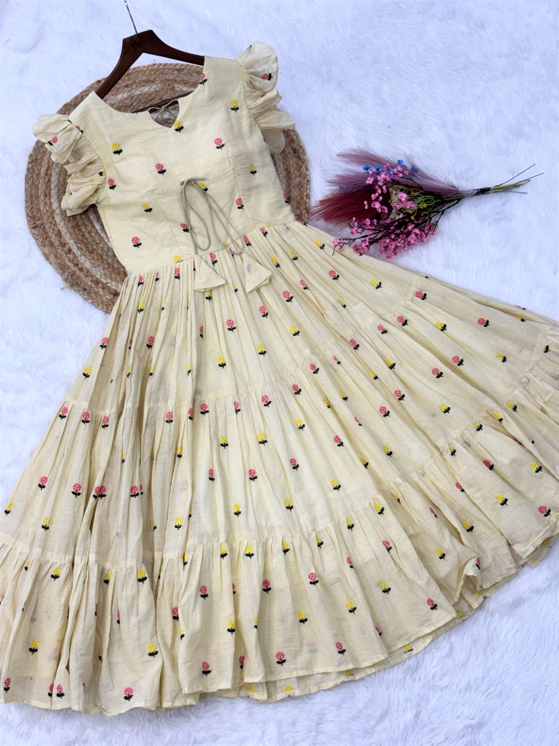 KA 1247 COTTON FANCY PREETY LOOKS SUMMER WEAR LADIES GOWN