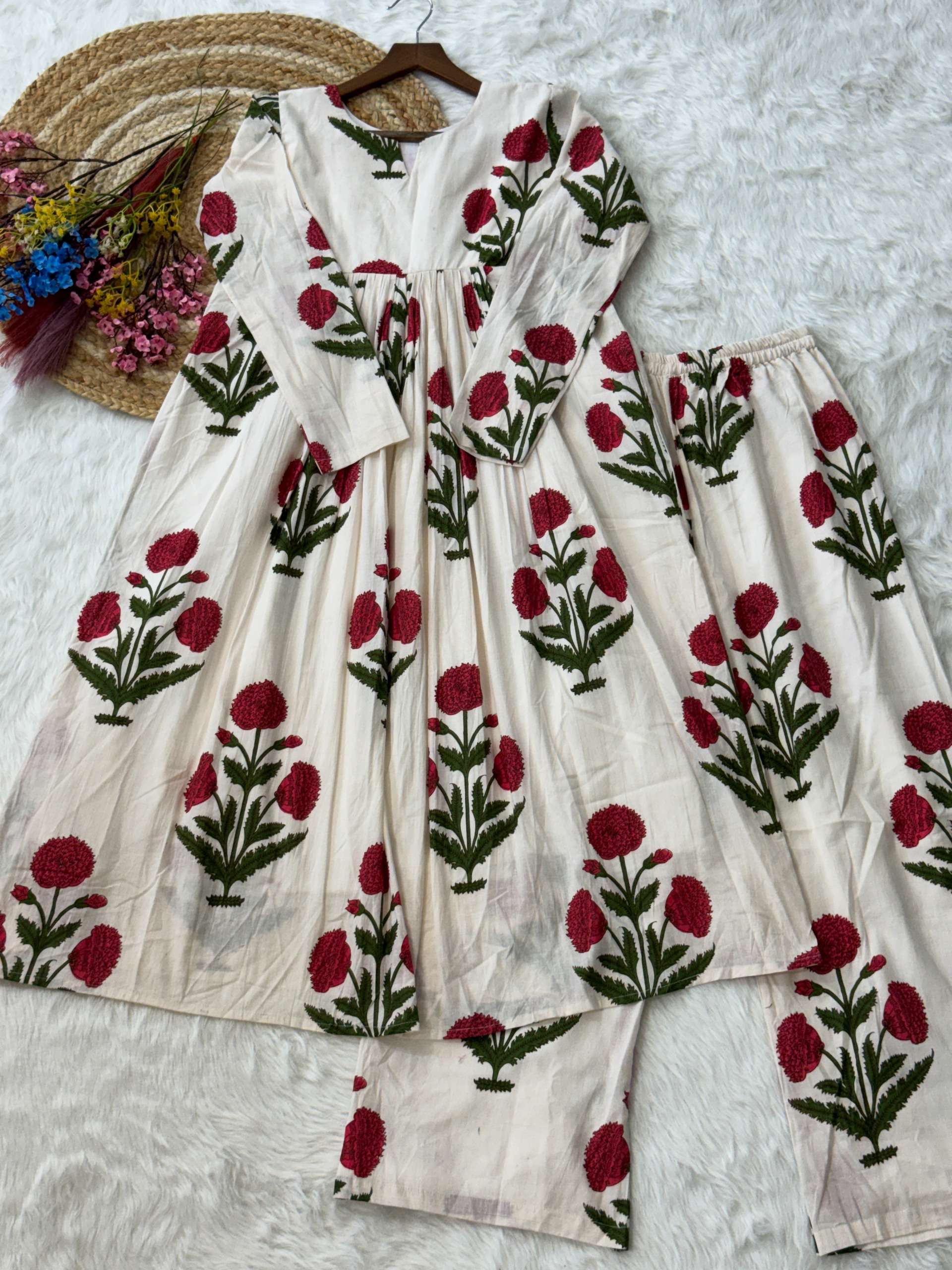 KA 1250 COTTON PRINTED FANCY SUMMER WEAR LADIES KURTI WITH BOTTOM PAIR 