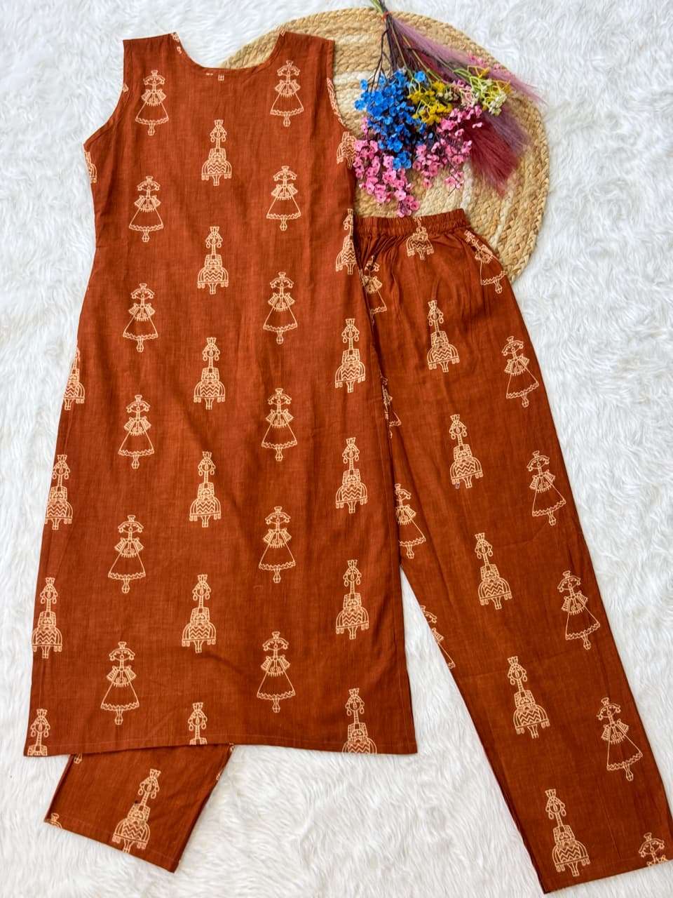 KA 1251 COTTON PRINTED LADIES KURTI WITH BOTTOM PAIR