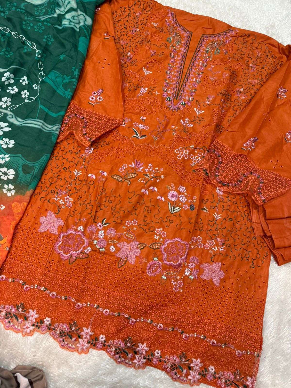 MEHBOOB  TEX OMBRE LAWN COLLECTION VOL 7 COTTON HEAVY EMBROIDERY DESIGNER SUIT