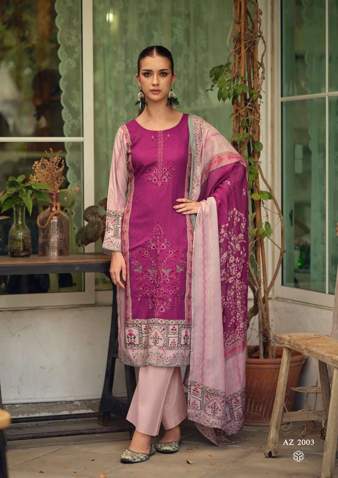 NISANKA AZAA VOL 4 VISCOSE LAWN FANCY EMBROIDERY WORK SUIT