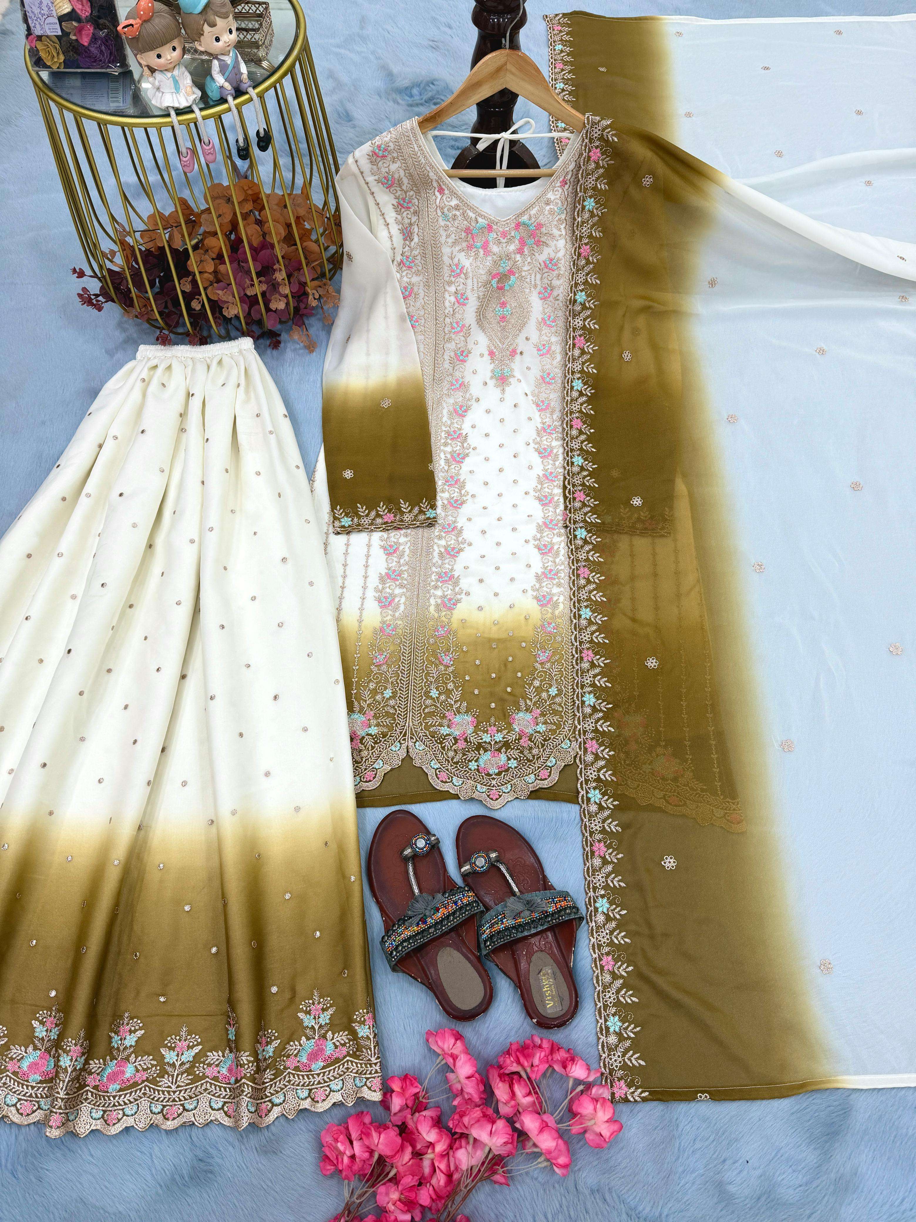 PD 1145 DUAL TONE GEORGETTE FANCY BEAUTIFUL DESIGNER LOOK PARTY WEAR LADIES SUIT