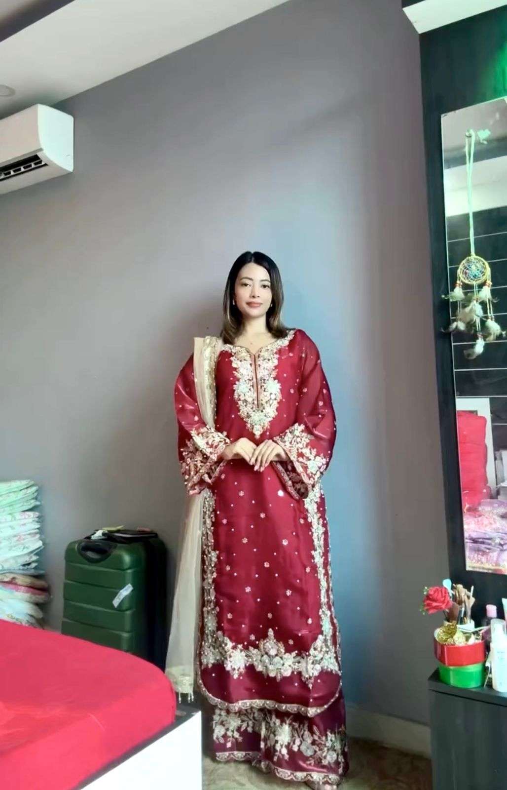 AD 199 SILK HEAVY DESIGNER WORK PARTY WEAR LOOK LADIES SUIT