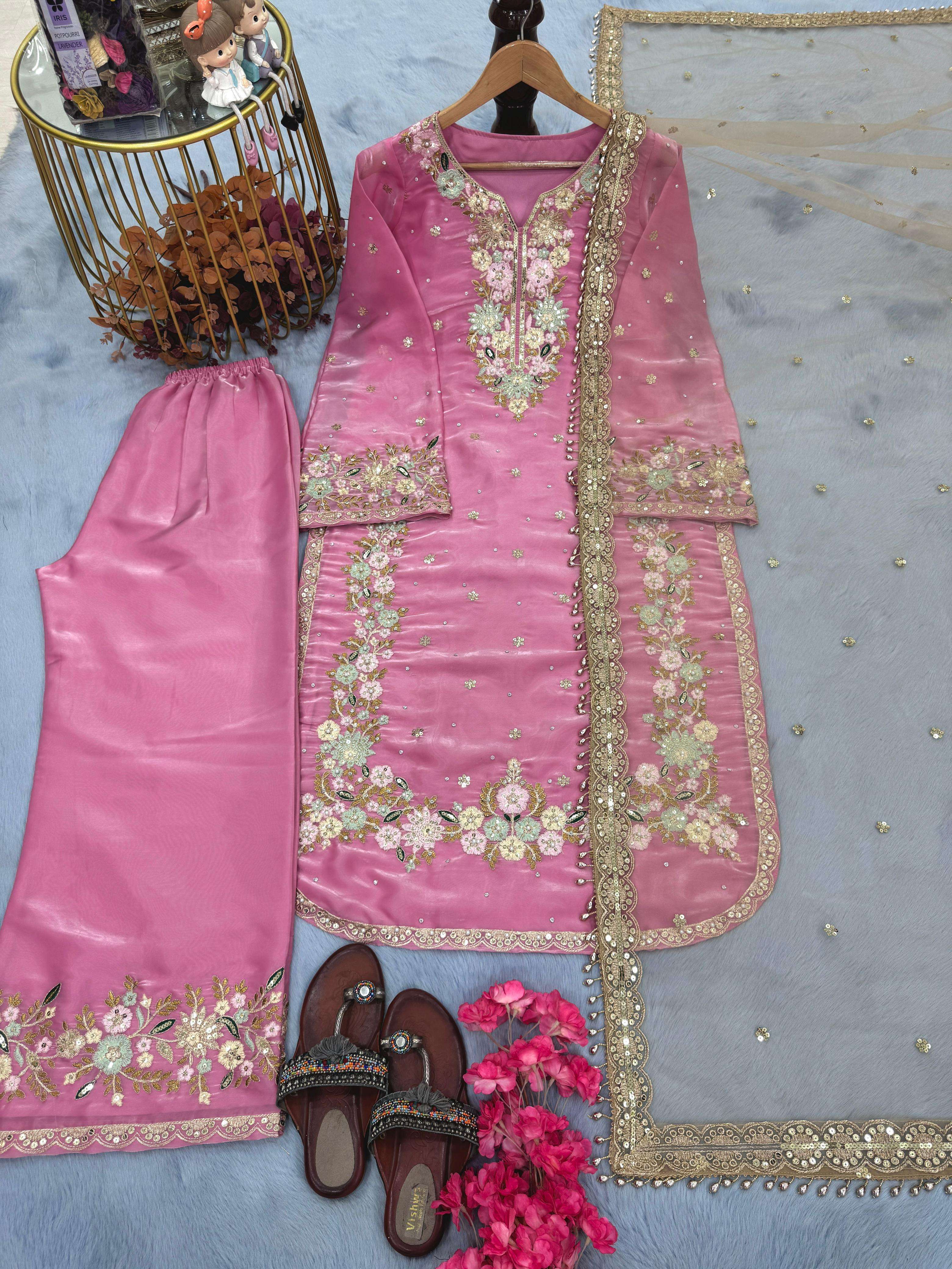 AD 199 SILK HEAVY DESIGNER WORK PARTY WEAR LOOK LADIES SUIT