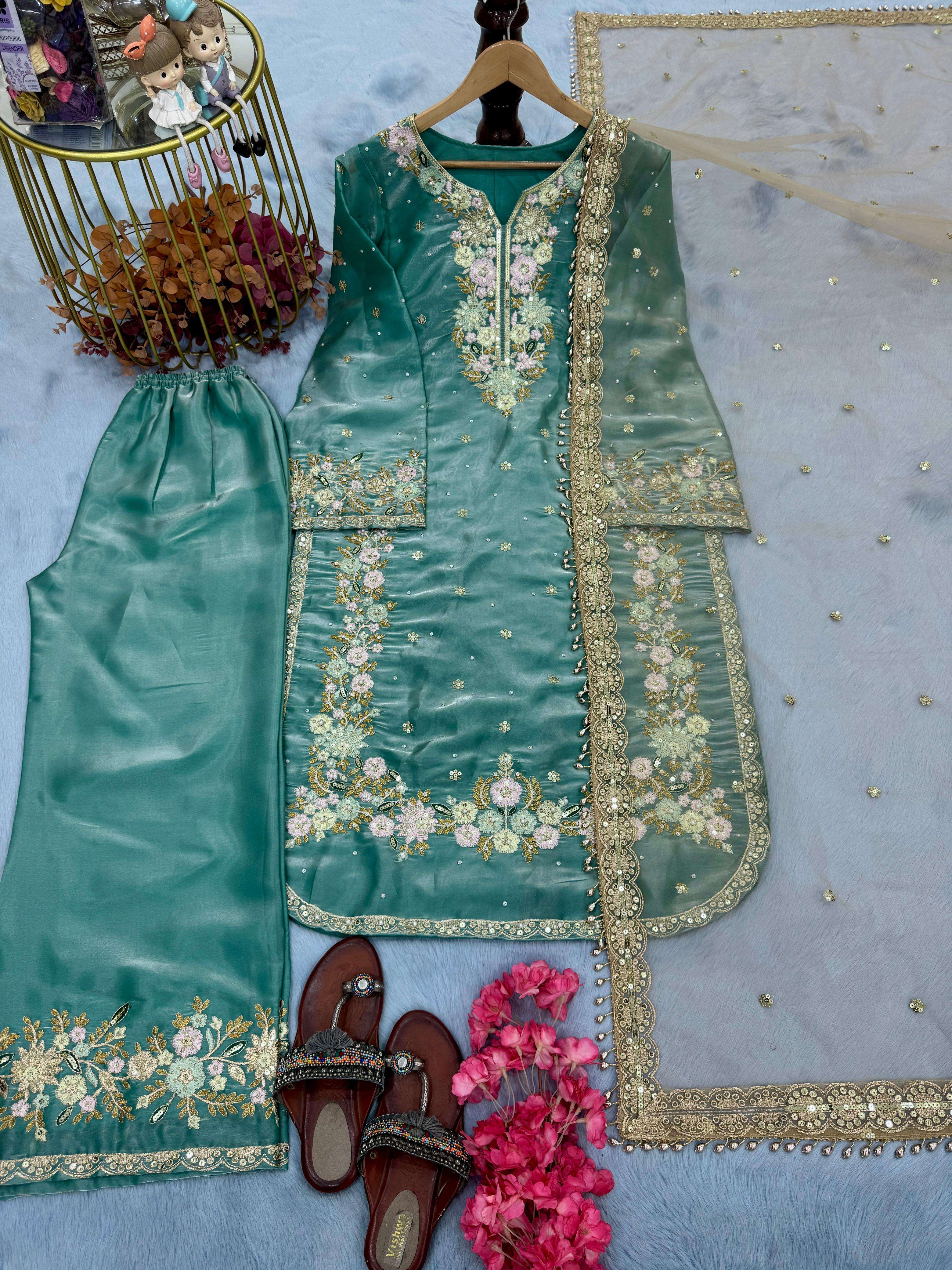 AD 199 SILK HEAVY DESIGNER WORK PARTY WEAR LOOK LADIES SUIT