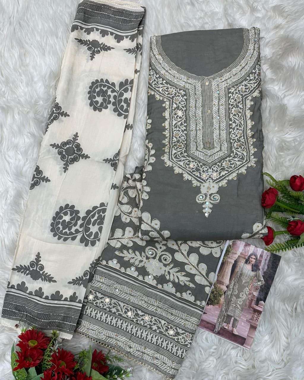 AMRUTVELA AT 207 VISCOSE DIGITAL PRINT WITH DESIGNER WORK PAKISTANI SUIT
