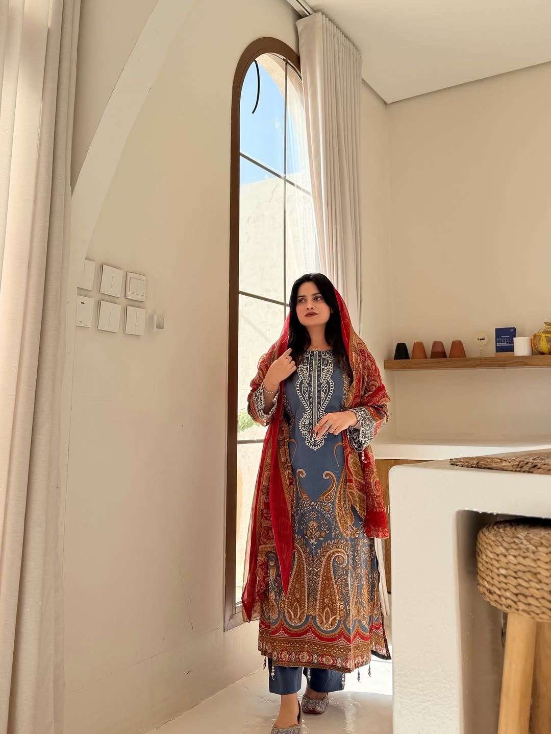 BE 467 CHINON PRINTED DESIGNER WORK PAKISTANI STYLE LADIES SUIT