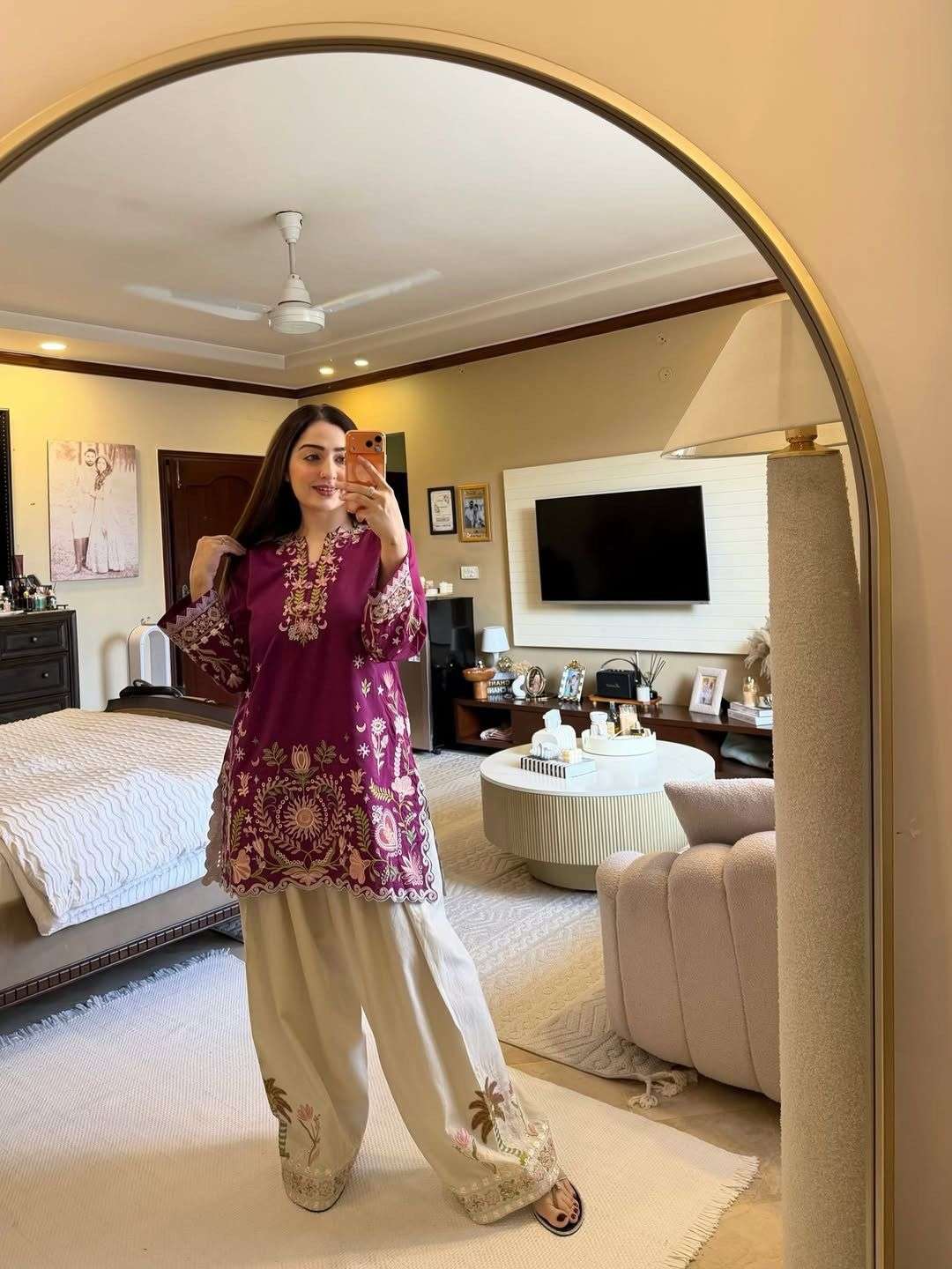 BE 470 CREPE SILK DESIGNER EMBROIDERED CO-ORD SET