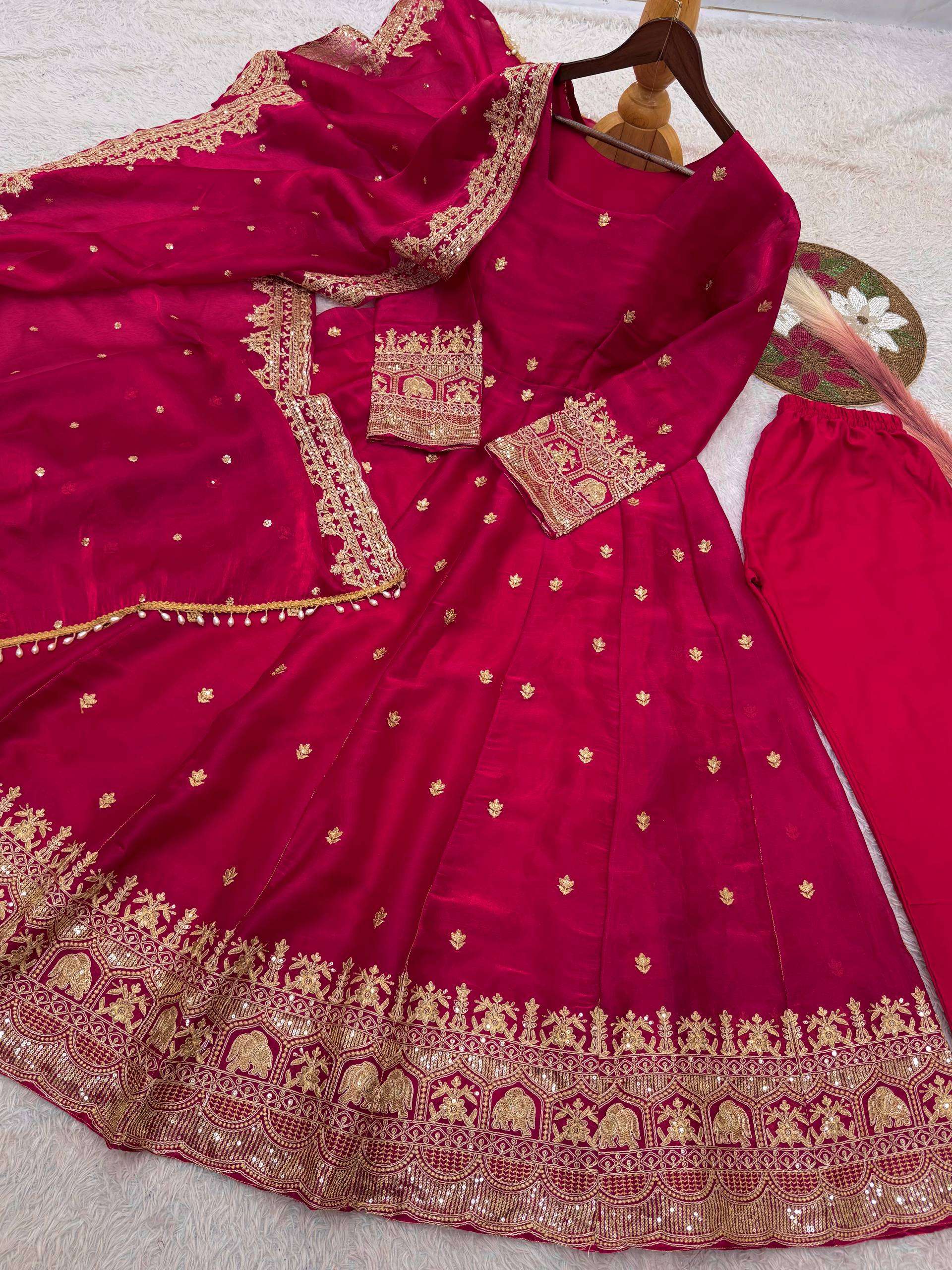 JD 639 SATIN SILK ELEGANT DESIGNER WORK PARTY WEAR ANARKALI GOWN DRESS