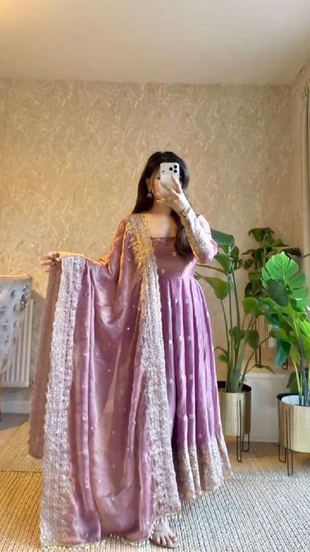 JD 639 SATIN SILK ELEGANT DESIGNER WORK PARTY WEAR ANARKALI GOWN DRESS