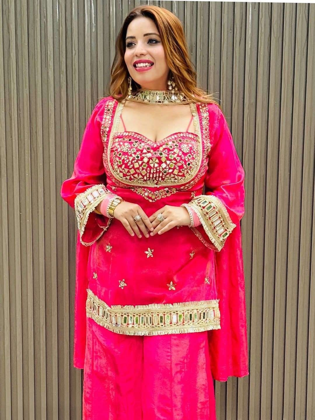 LG 2015 COSMOS FABRIC BEAUTIFUL DESIGNER WORK PARTY WEAR LADIES SUIT