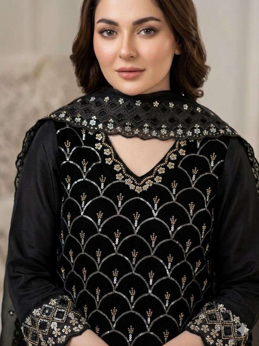 LM 17 SILK SEQUENCE EMBROIDERY DESIGNER WORK PARTY WEAR LADIES SUIT