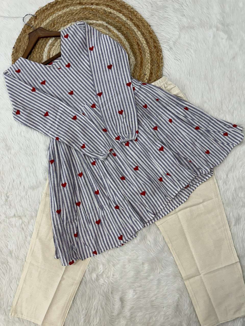 LW 9337 COTTON FANCY SUMMER WEAR LADIES TOP WITH PANT PAIR 