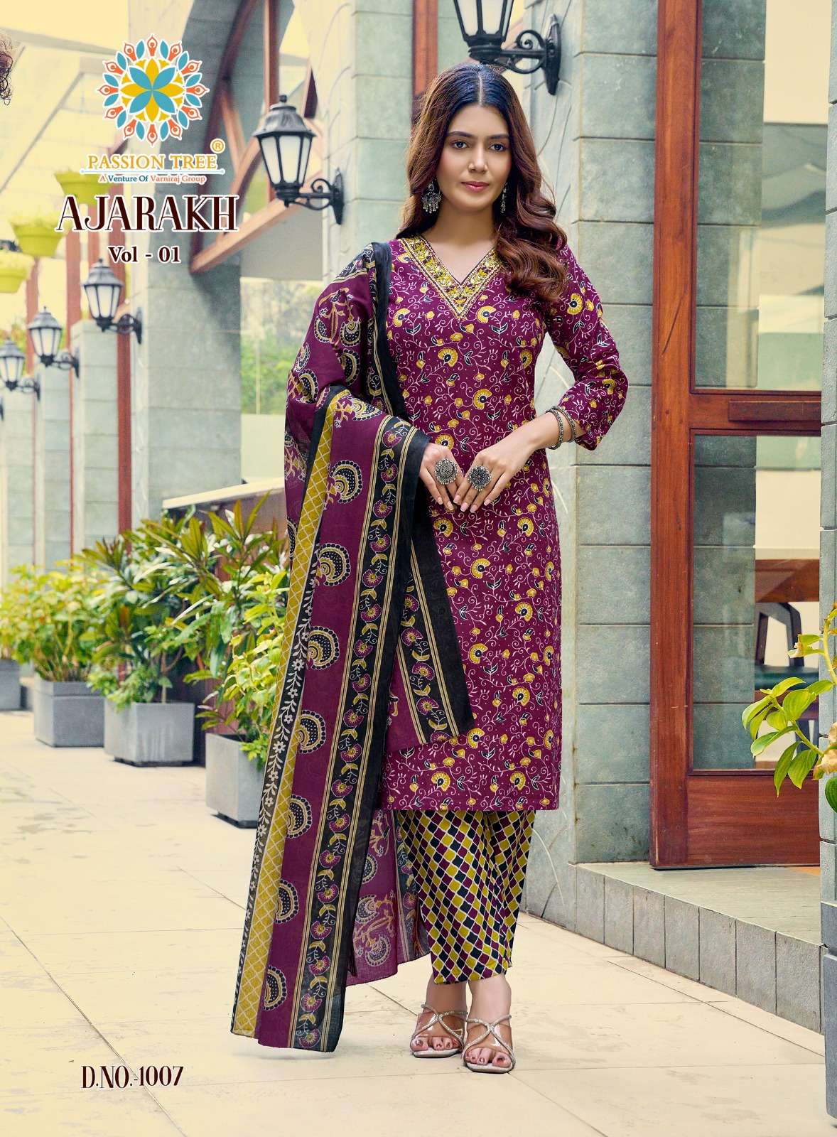 PASSION TREE AJARAKH VOL 1 STRAIGHT TOP WITH PANT & DUPATTA SET