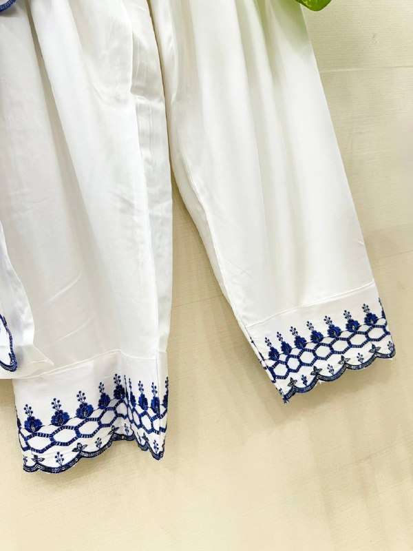 RTC 6018 CHANDERI SILK PREETY LOOK DESIGNER LADIES FUNCTION WEAR SUIT