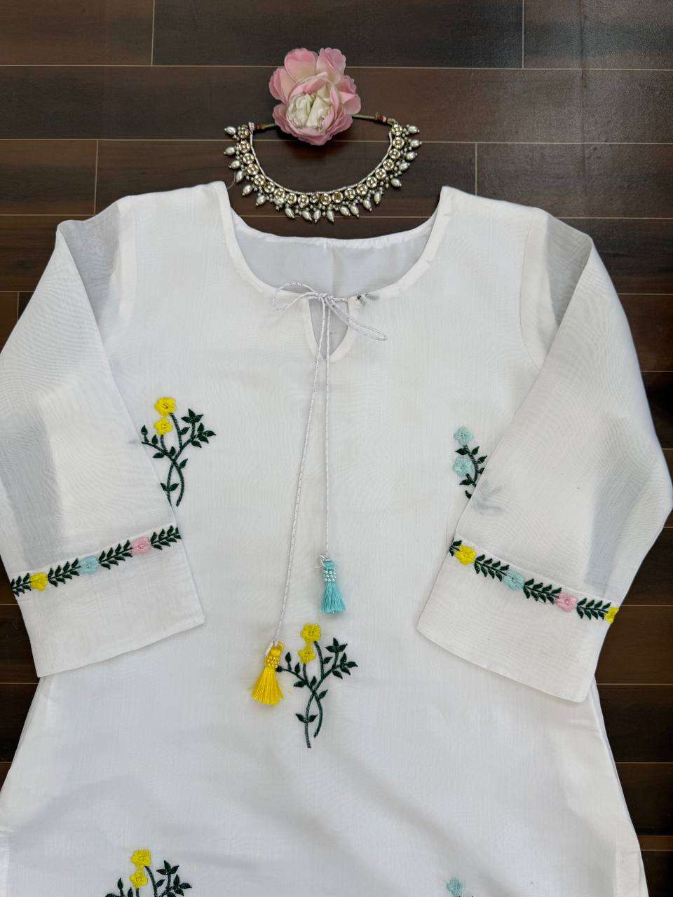 RTC 6019 CHANDERI SILK PREETY LOOK DESIGNER LADIES PARTY WEAR LADIES SUIT
