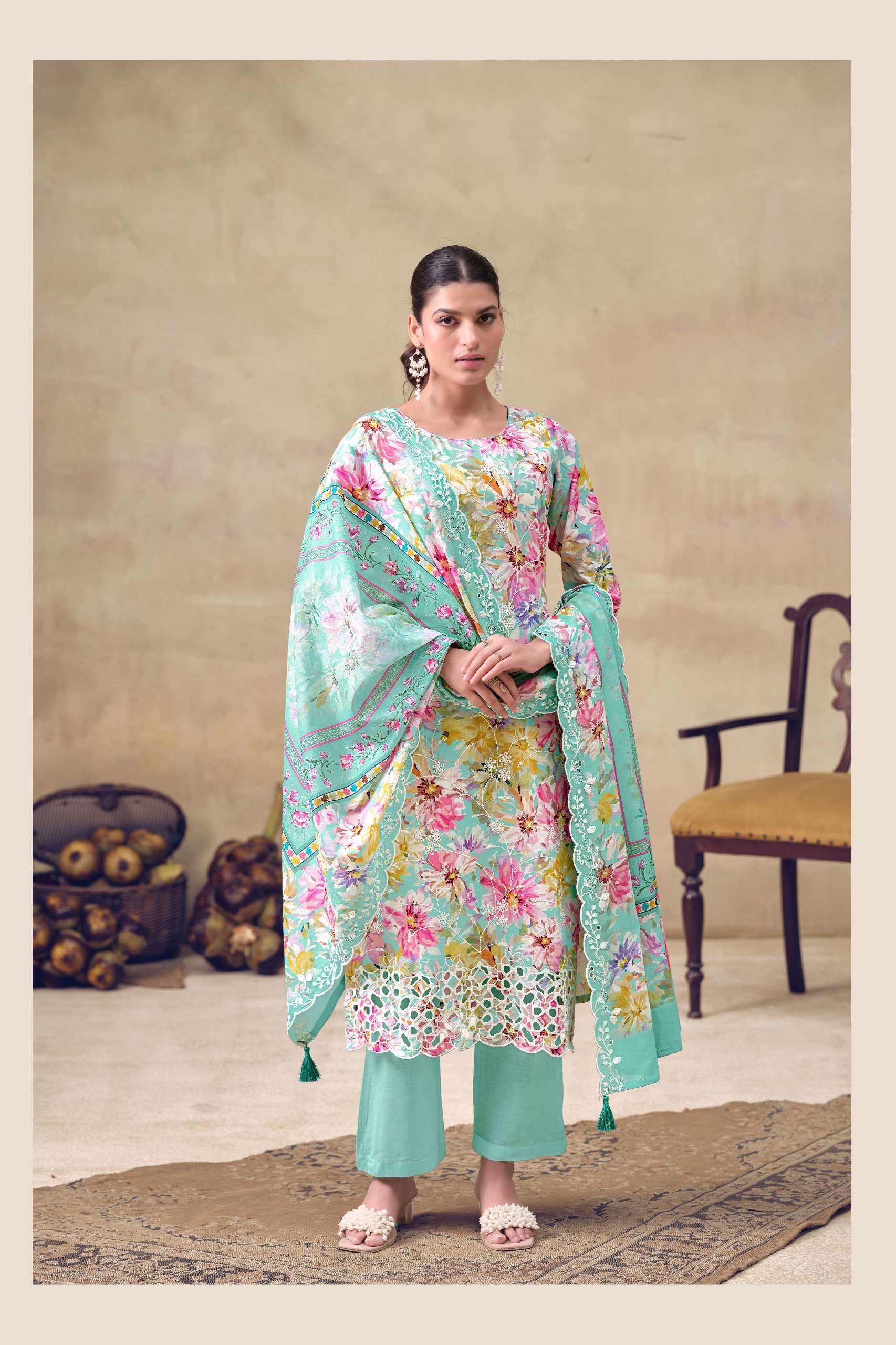 THE HERMITAGE SHOP IZNIK LAWN COTTON CHIKANKARI EMBROIDERY WORK SUIT