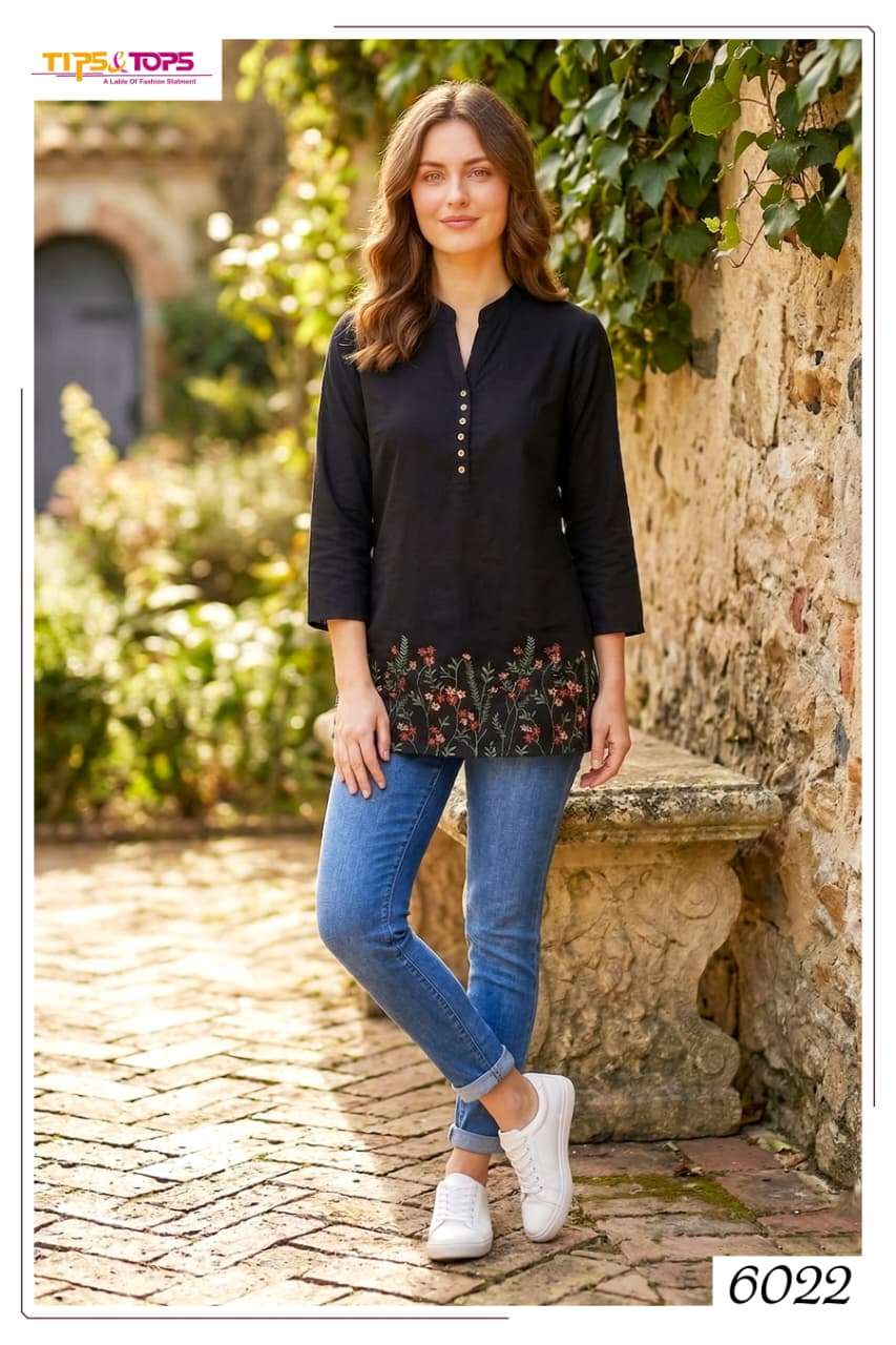 TIPS AND TOPS POLO RAYON FANCY WESTERN WEAR LADIES TOP