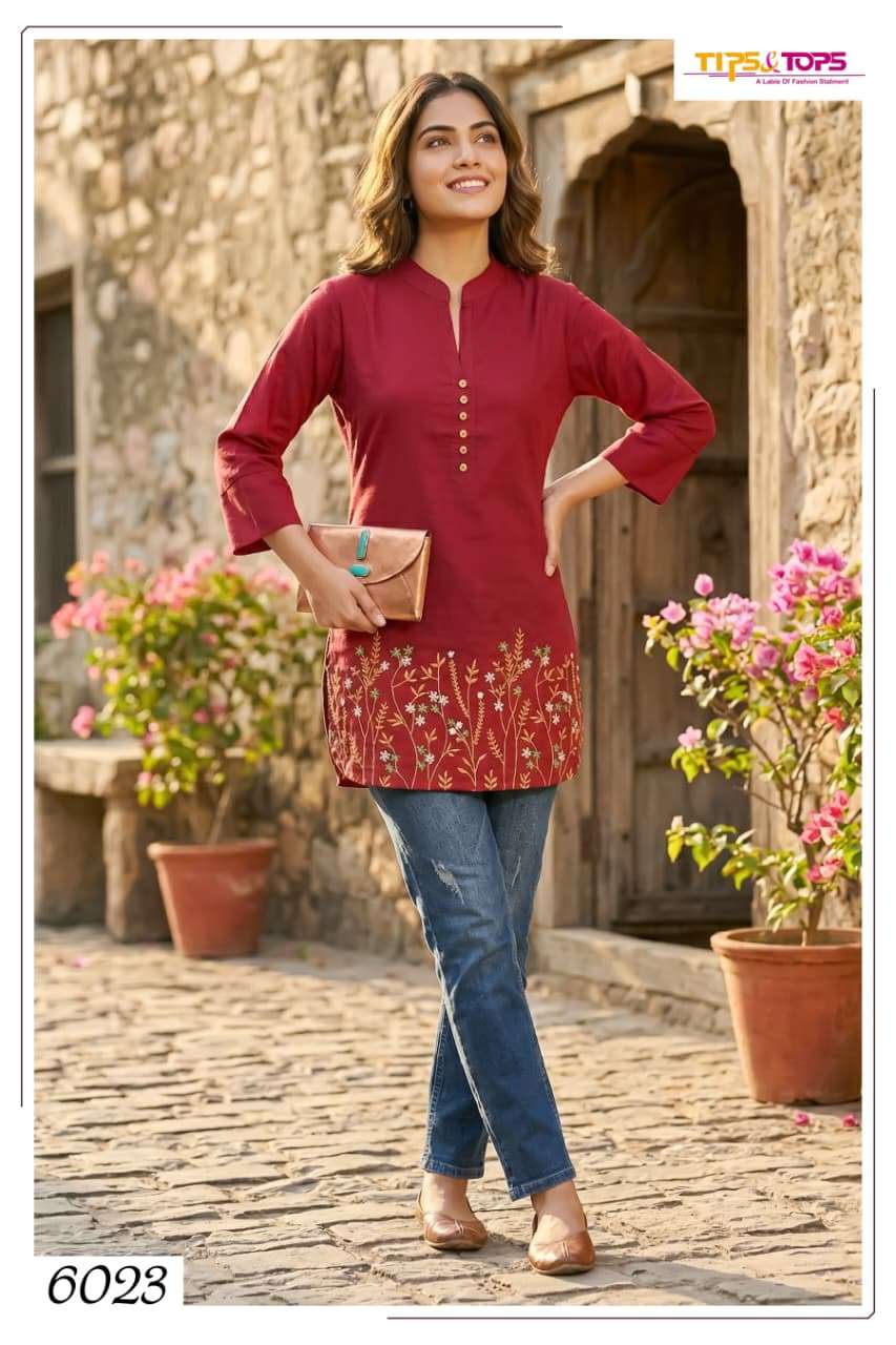 TIPS AND TOPS POLO RAYON FANCY WESTERN WEAR LADIES TOP