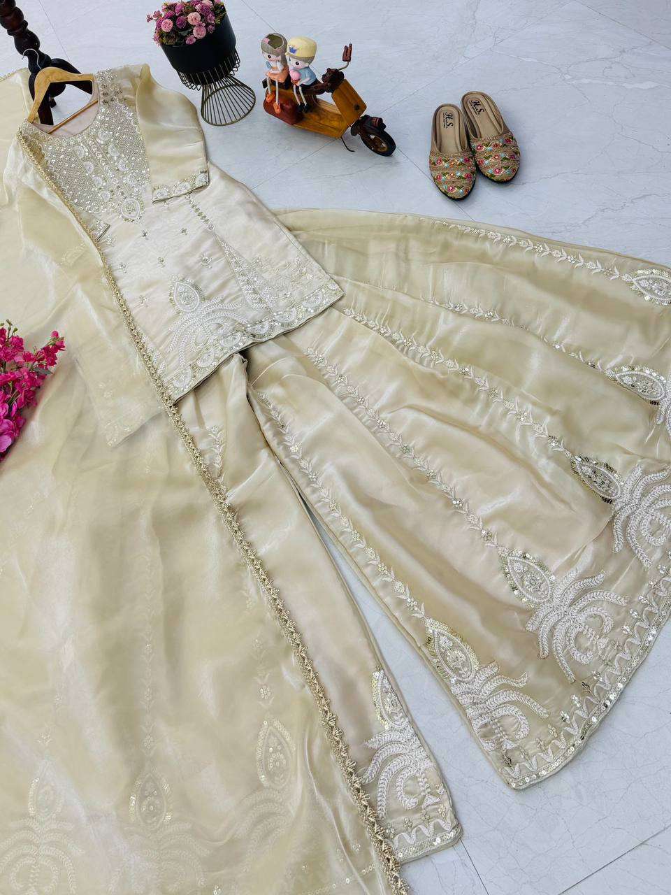 ZB 5066 JIMMY SILK HEAVY BEAUTIFUL DESIGNER LOOK PARTY WEAR LADIES SUIT