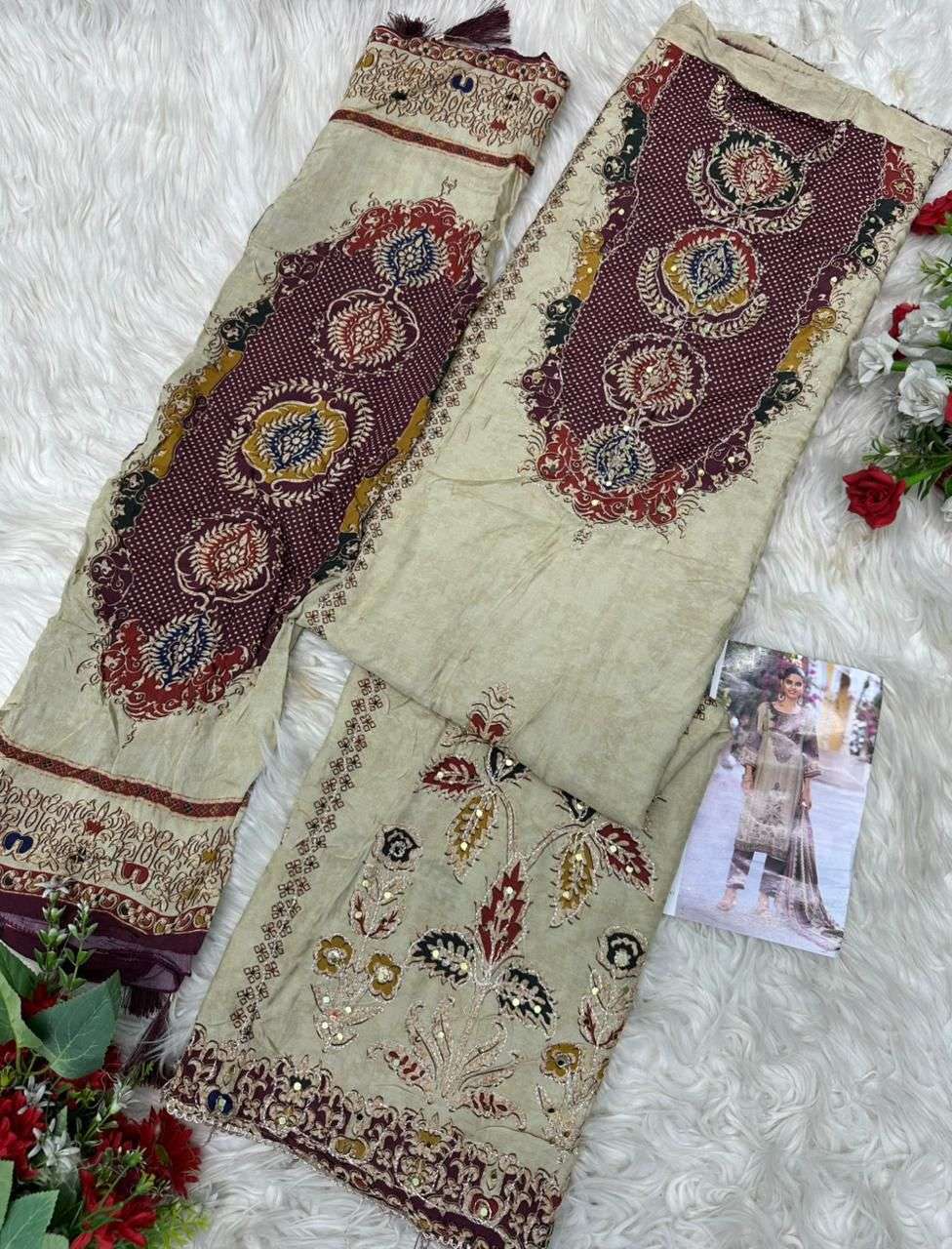 AMRUTVELA AT 215 VISCOSE MUSLIN DIGITAL PRINT WITH DESIGNER WORK SUIT