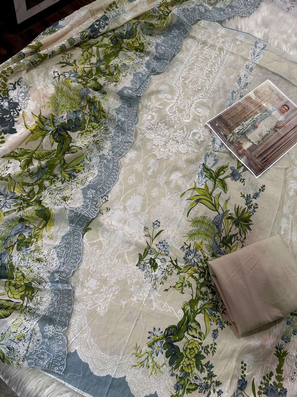 COSMOS FASHION NEEDLE WONDER VOL 1 LAWN COTTON DIGITAL PRINT WITH FANCY WORK SUIT