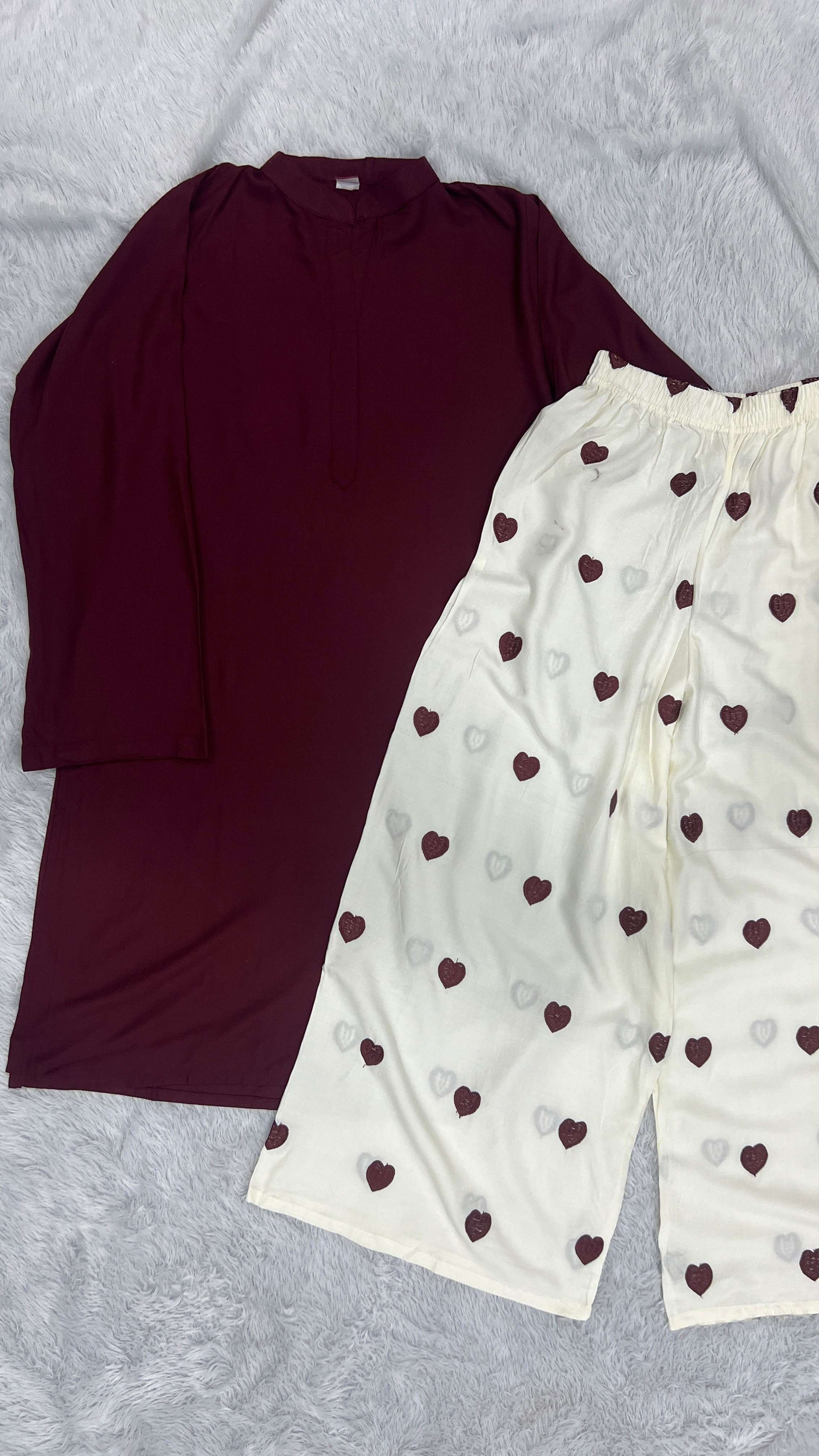 INLI LITTLE HEARTS RAYON FANCY STYLISH KURTI WITH BOTTOM PAIR 