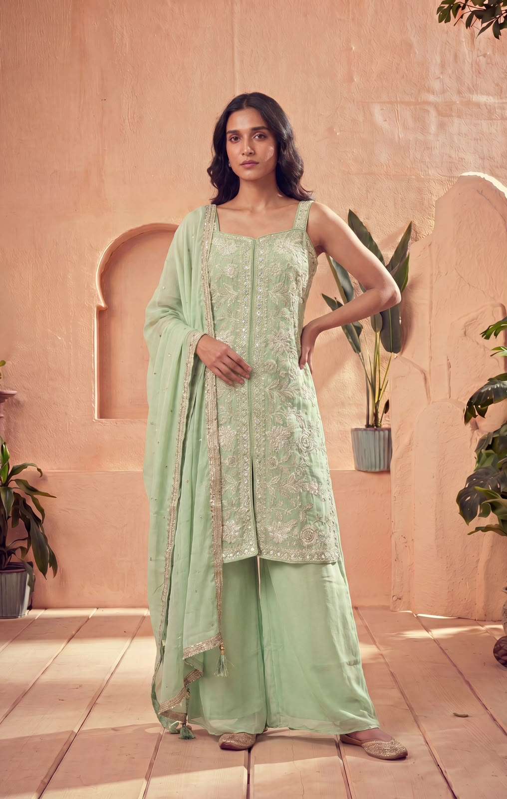 INLI PARTY COLLECTION SILK HEAVY EMBROIDERD DESIGNER FESTIVE WEAR SUIT