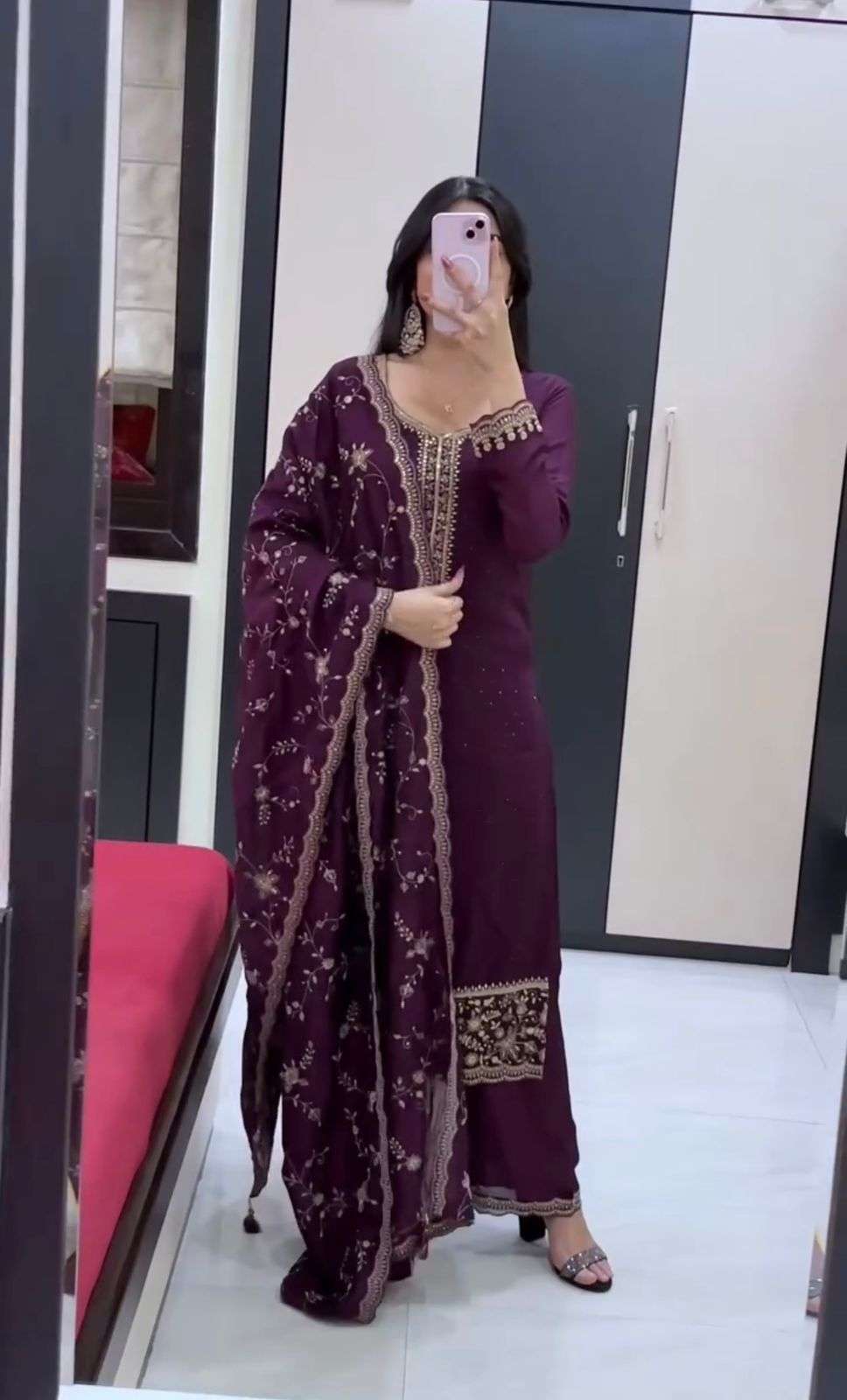 JF 048 GEORGETTE DESIGNER WEAR FESTIVAL SPECIAL LADIES SUIT