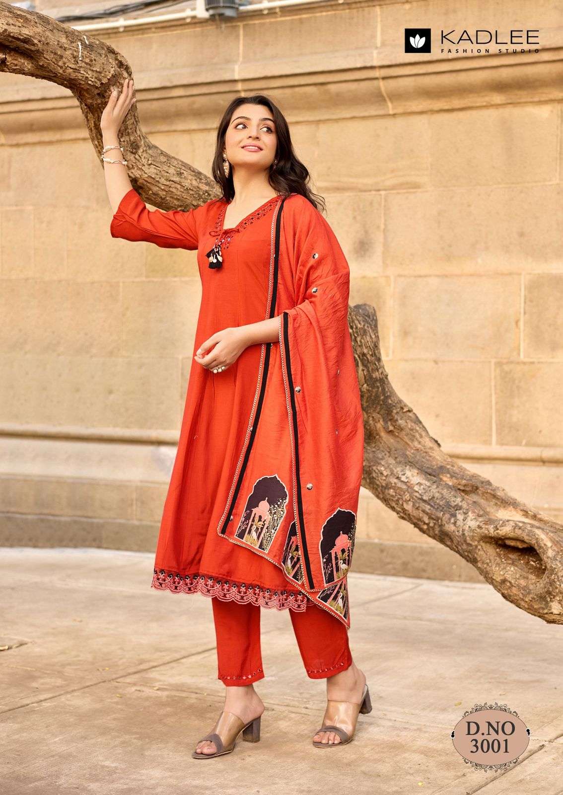 KADLEE FASHION SAIRAA MUSLIN FANCY WORK LADIES 3PCS SET COLLECTION 