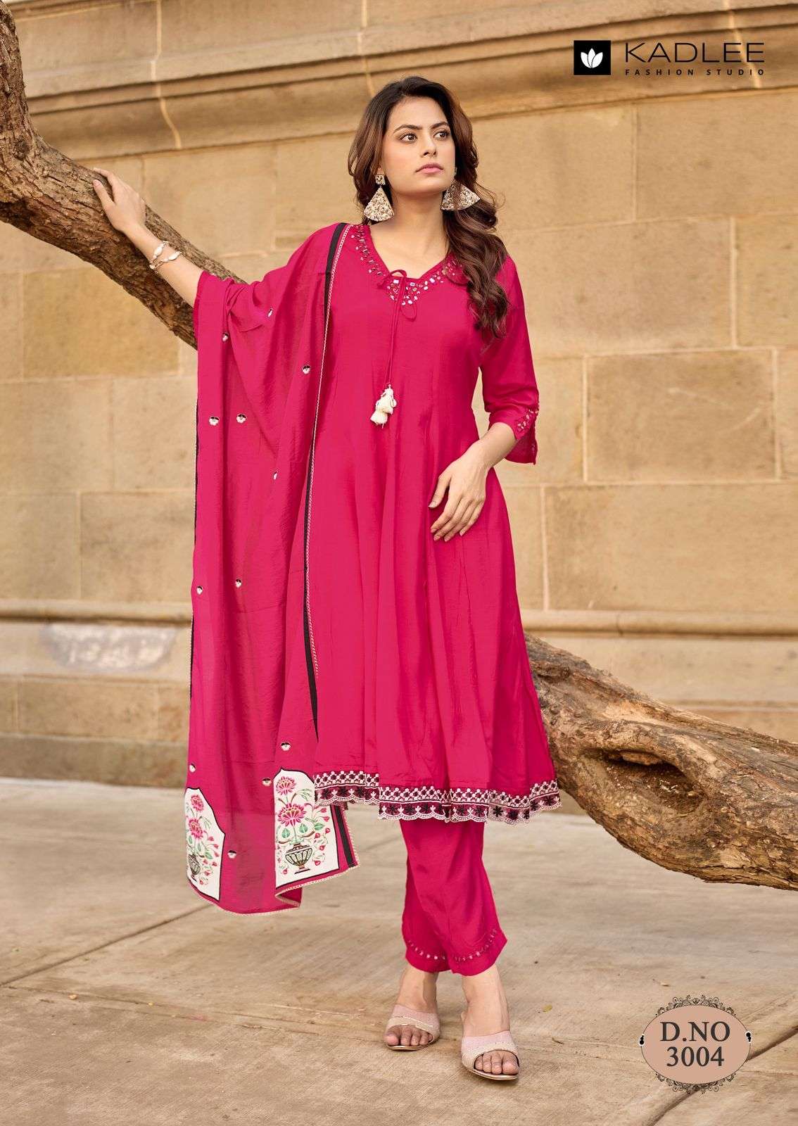 KADLEE FASHION SAIRAA MUSLIN FANCY WORK LADIES 3PCS SET COLLECTION 