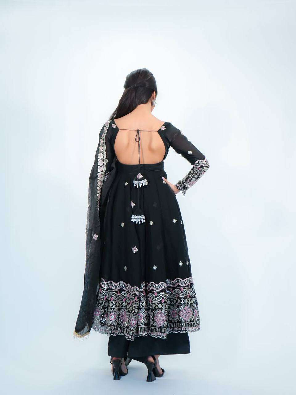 KD 1199 SILK GORGEOUS PARTY WEAR LOOK DESIGNER ANARKALI GOWN STYLE SUIT