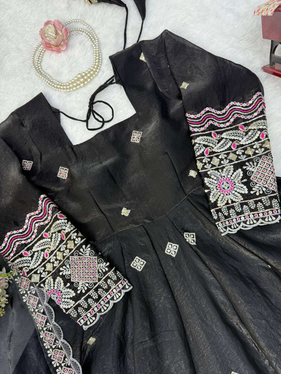 KD 1199 SILK GORGEOUS PARTY WEAR LOOK DESIGNER ANARKALI GOWN STYLE SUIT