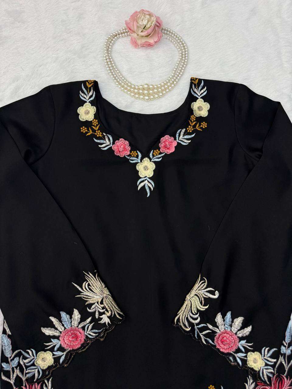 KD 1618 RAYON FANCY WORK LADIES ETHNIC WEAR TOP PLAZZO PAIR 