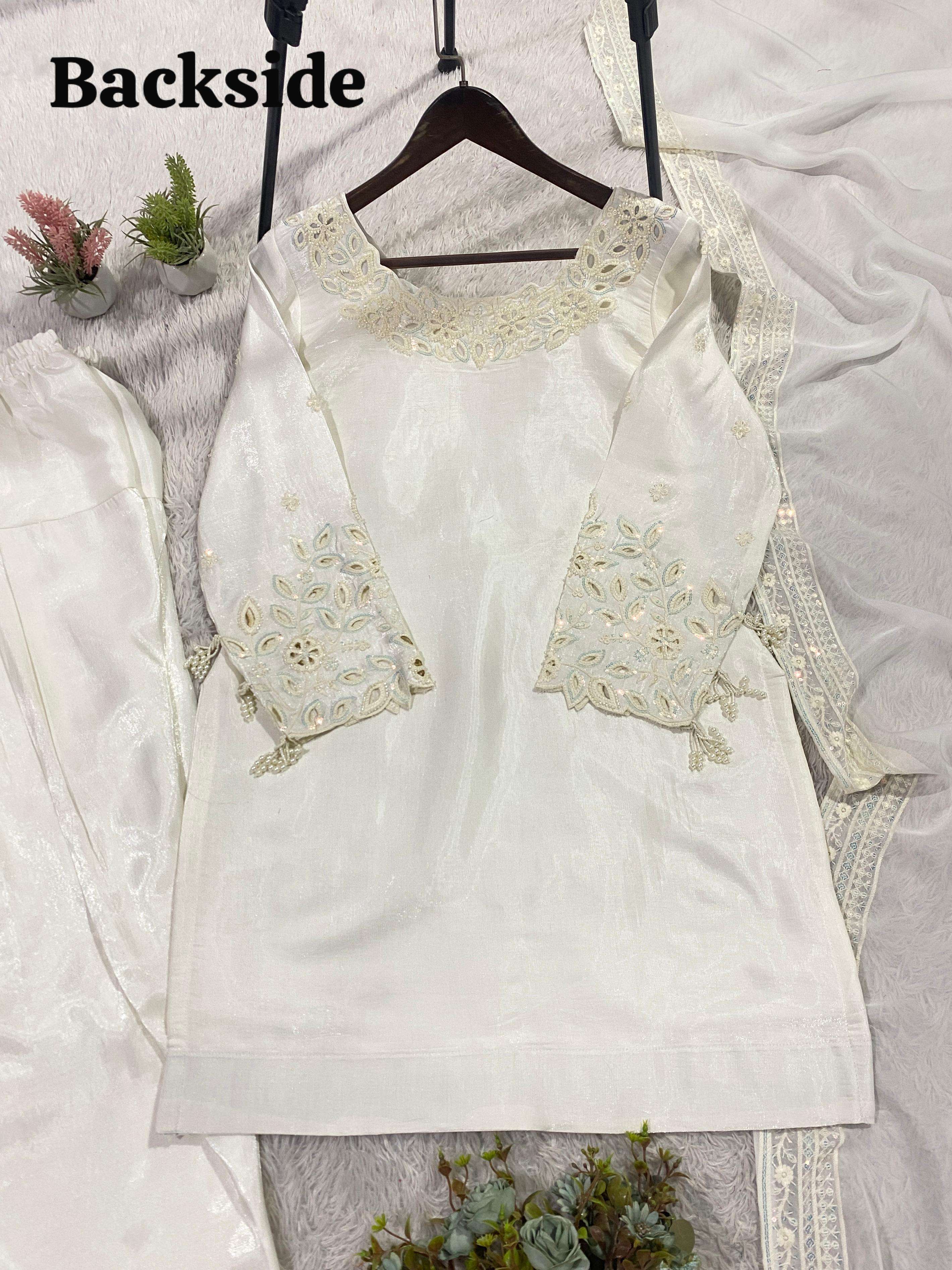 LG 2075 SILK GORGEOUS PARTY WEAR DESIGNER LOOK TOP FARSI SALWAAR WITH DUPATTA SET 