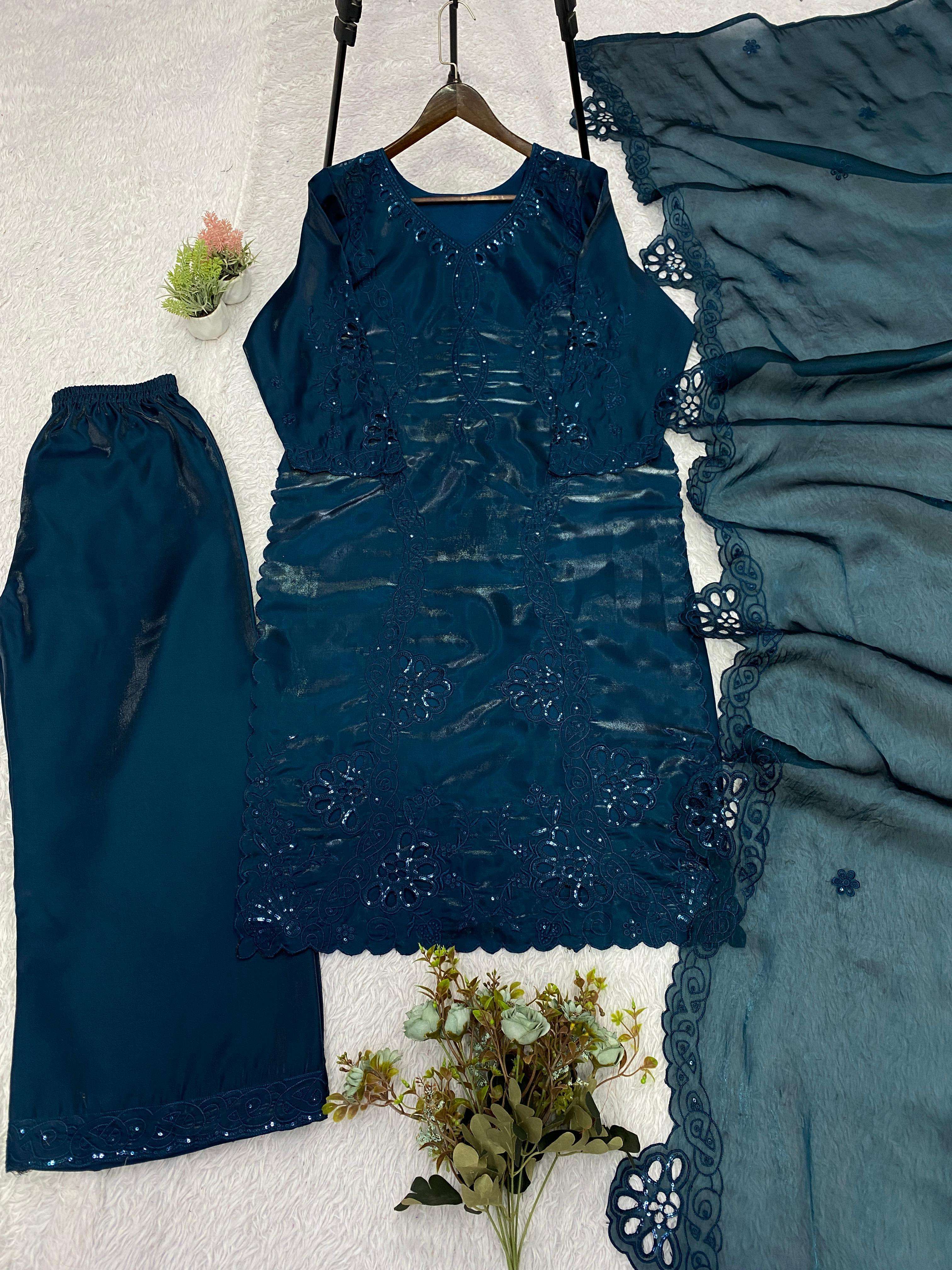 LG 2095 SILK BEAUTIFUL DESIGNER LOOK PARTY WEAR LADIES SUIT