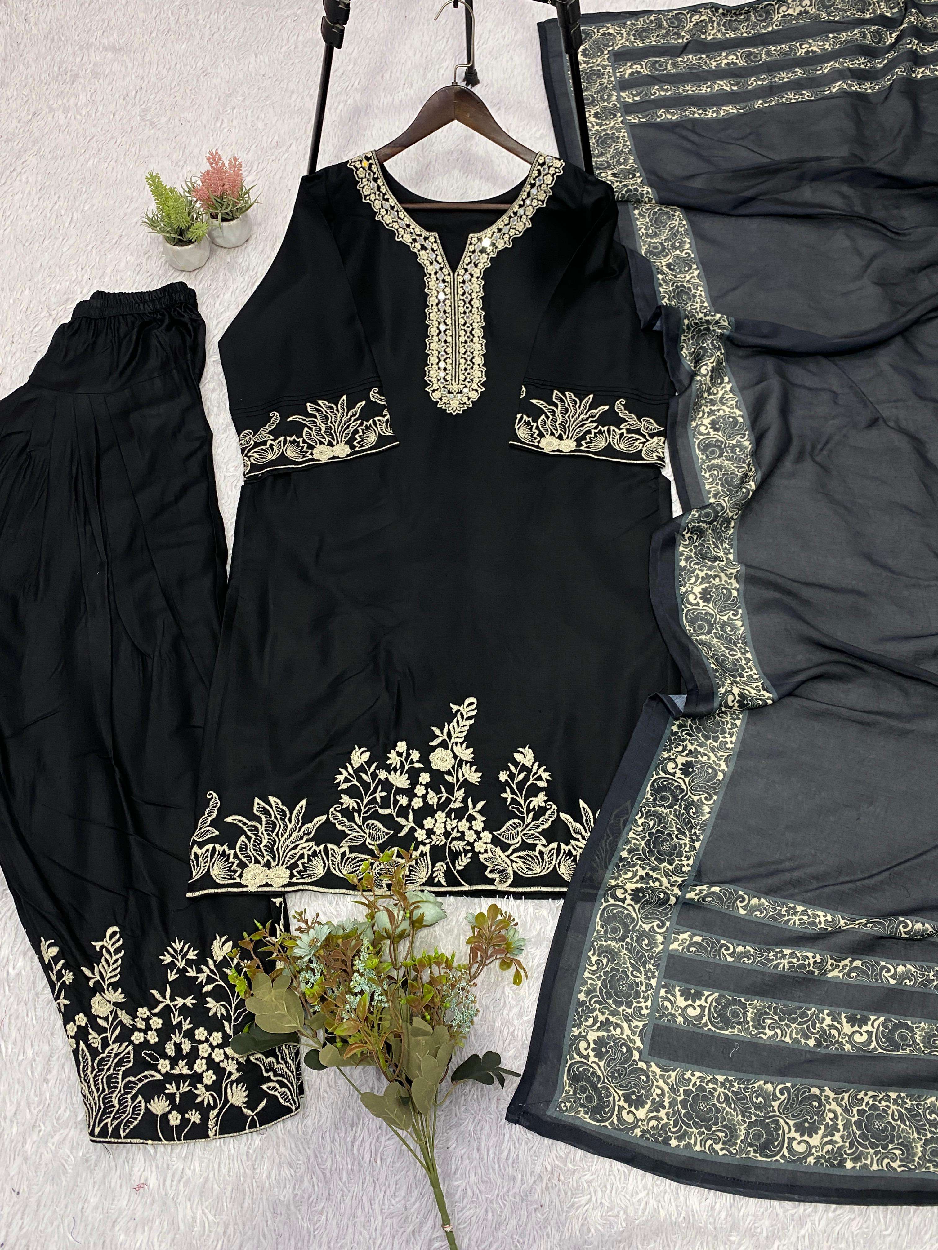 LG 2107 RAYON FANCY EMBROIDERY WORK LADIES PAKISTANI STYLE SUIT 