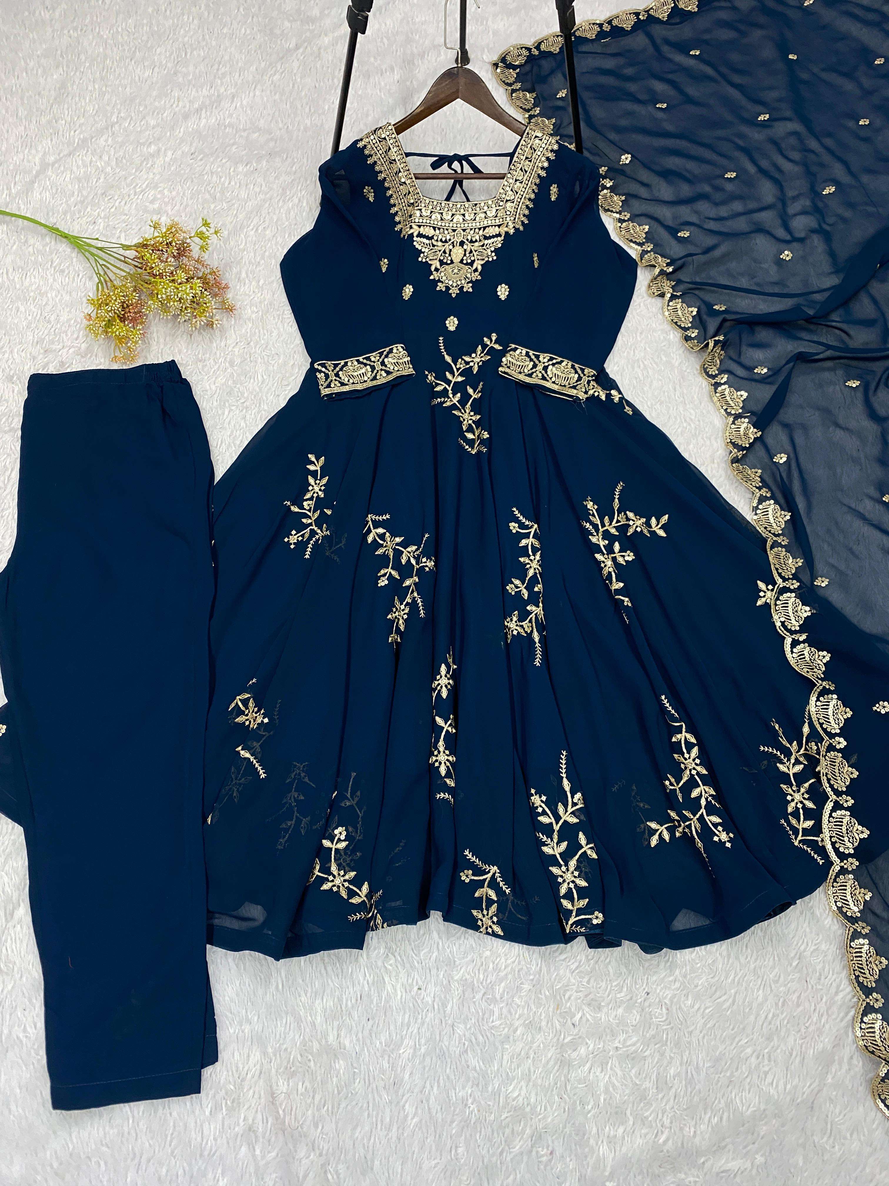 LM 13 GEORGETTE BEAUTIFUL PARTY WEAR LOOK DESIGNER LADIES SUIT